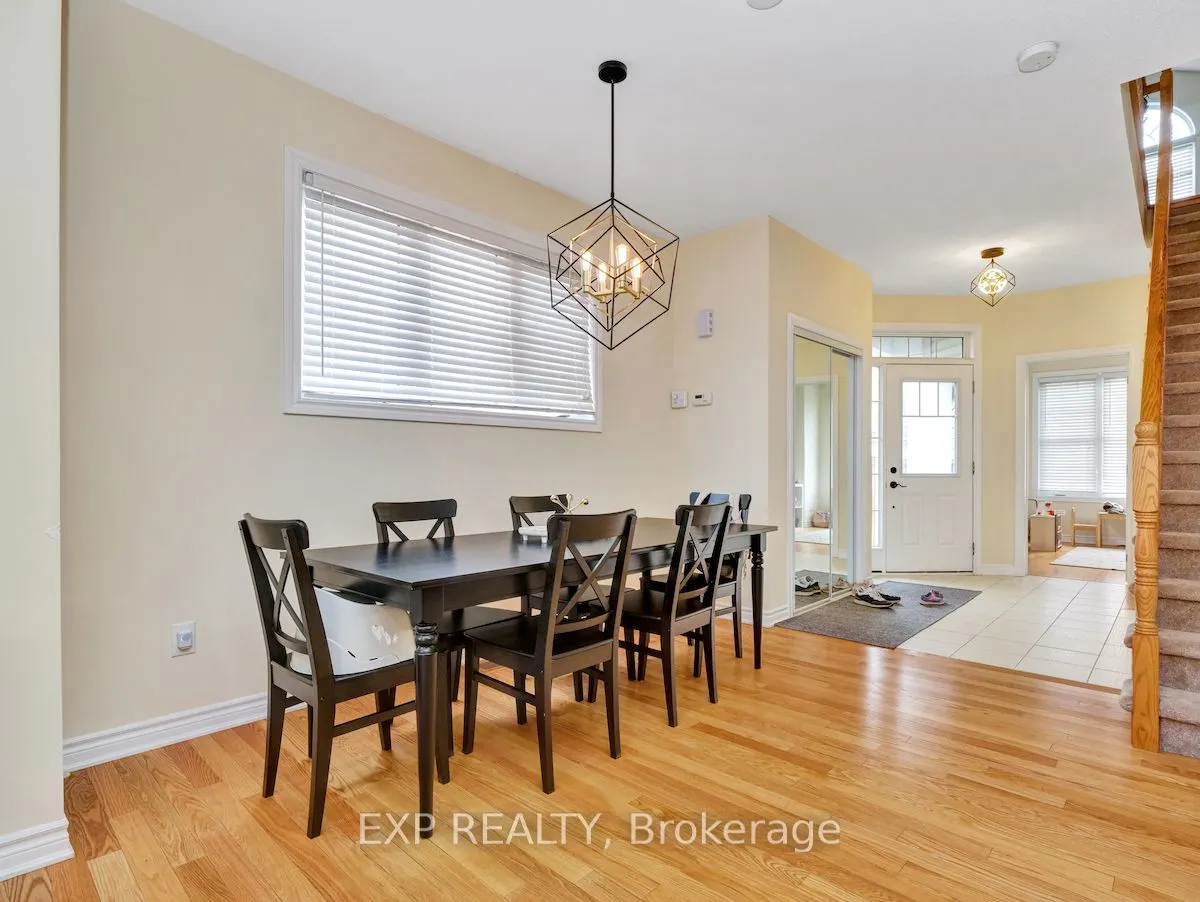 30 PONDHAWK Way