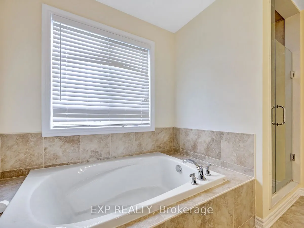 30 PONDHAWK Way