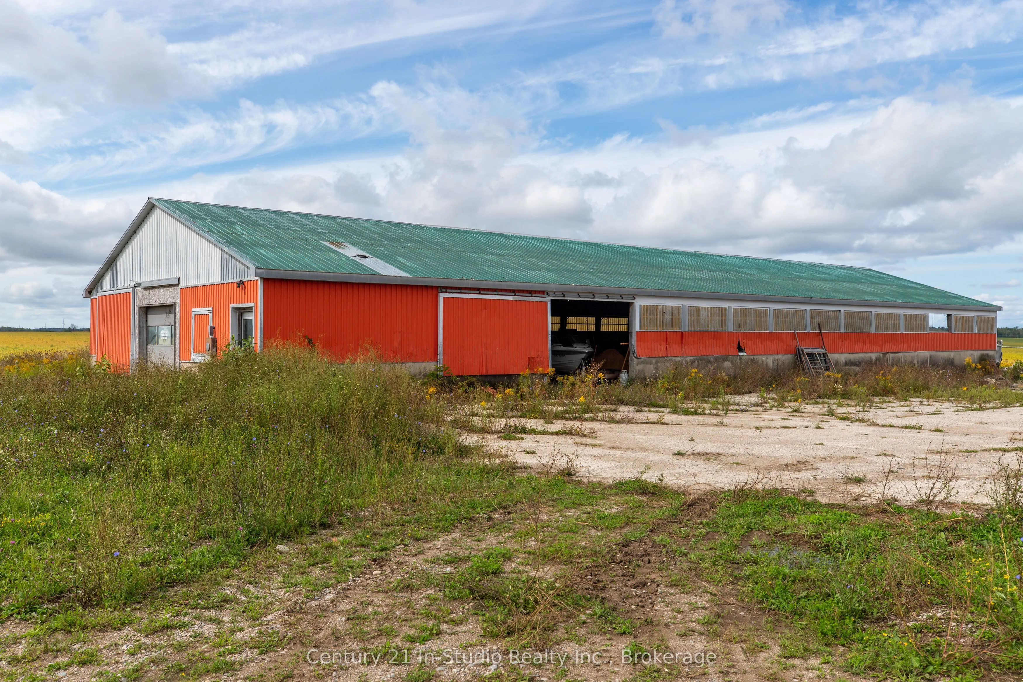 2231 BRUCE ROAD 40