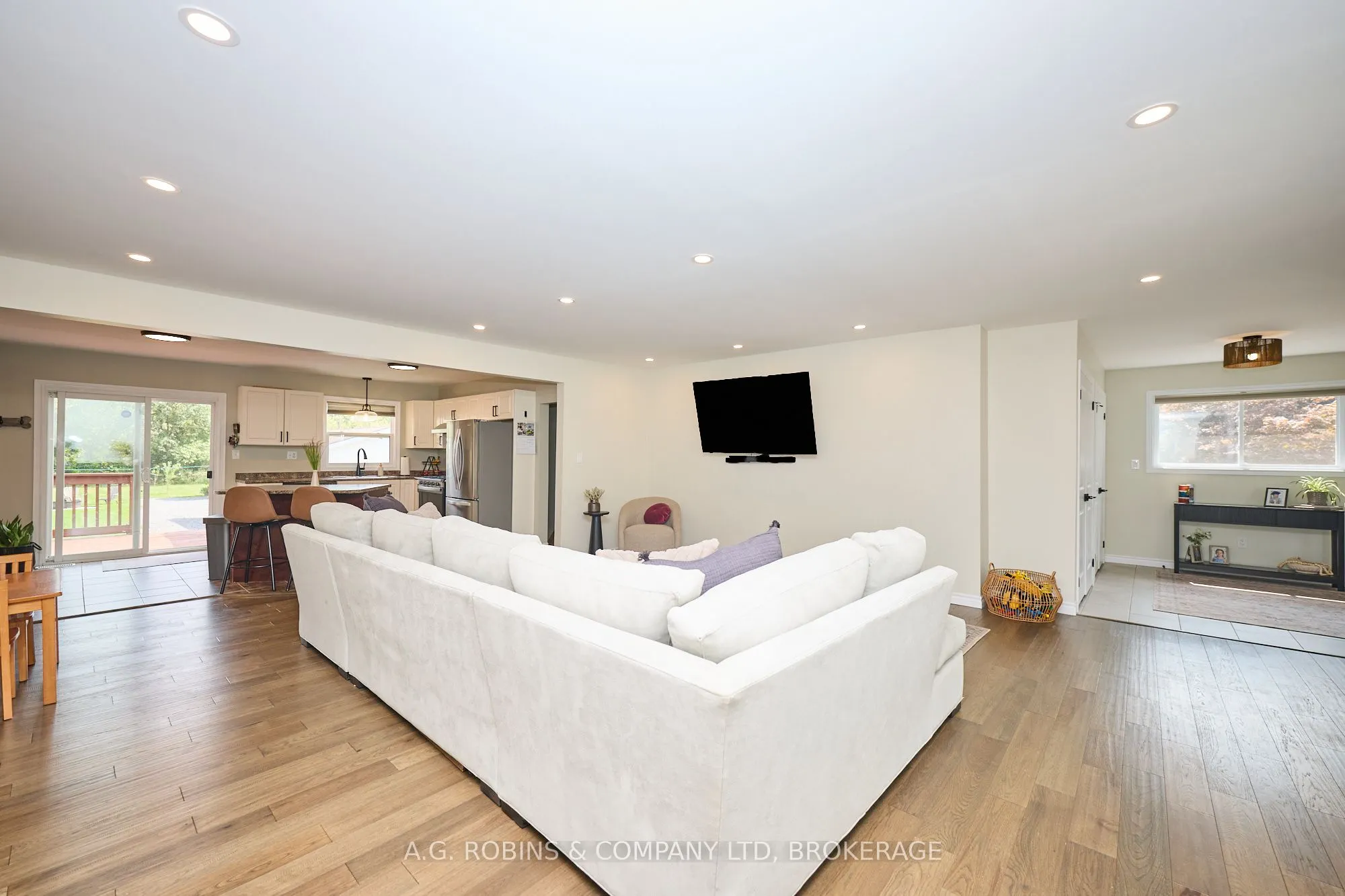 307 Riverside Drive