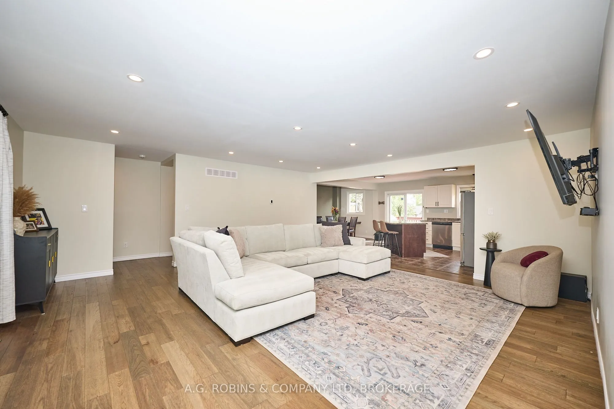 307 Riverside Drive