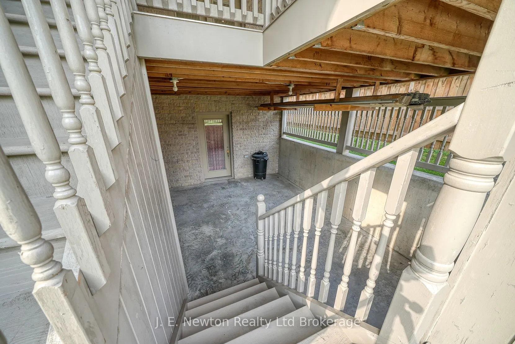 356 Broadway Street