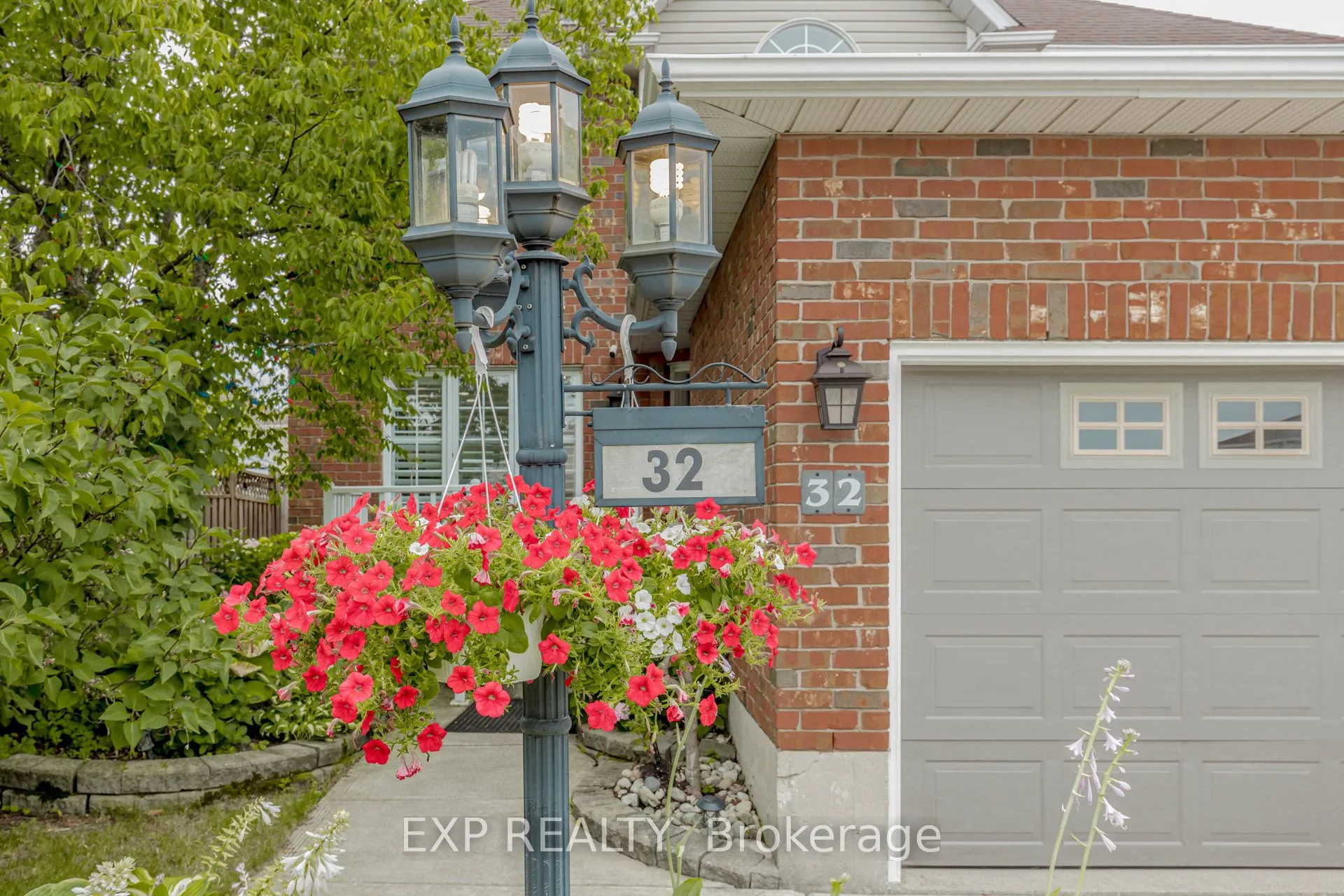 32 Vineberg Drive