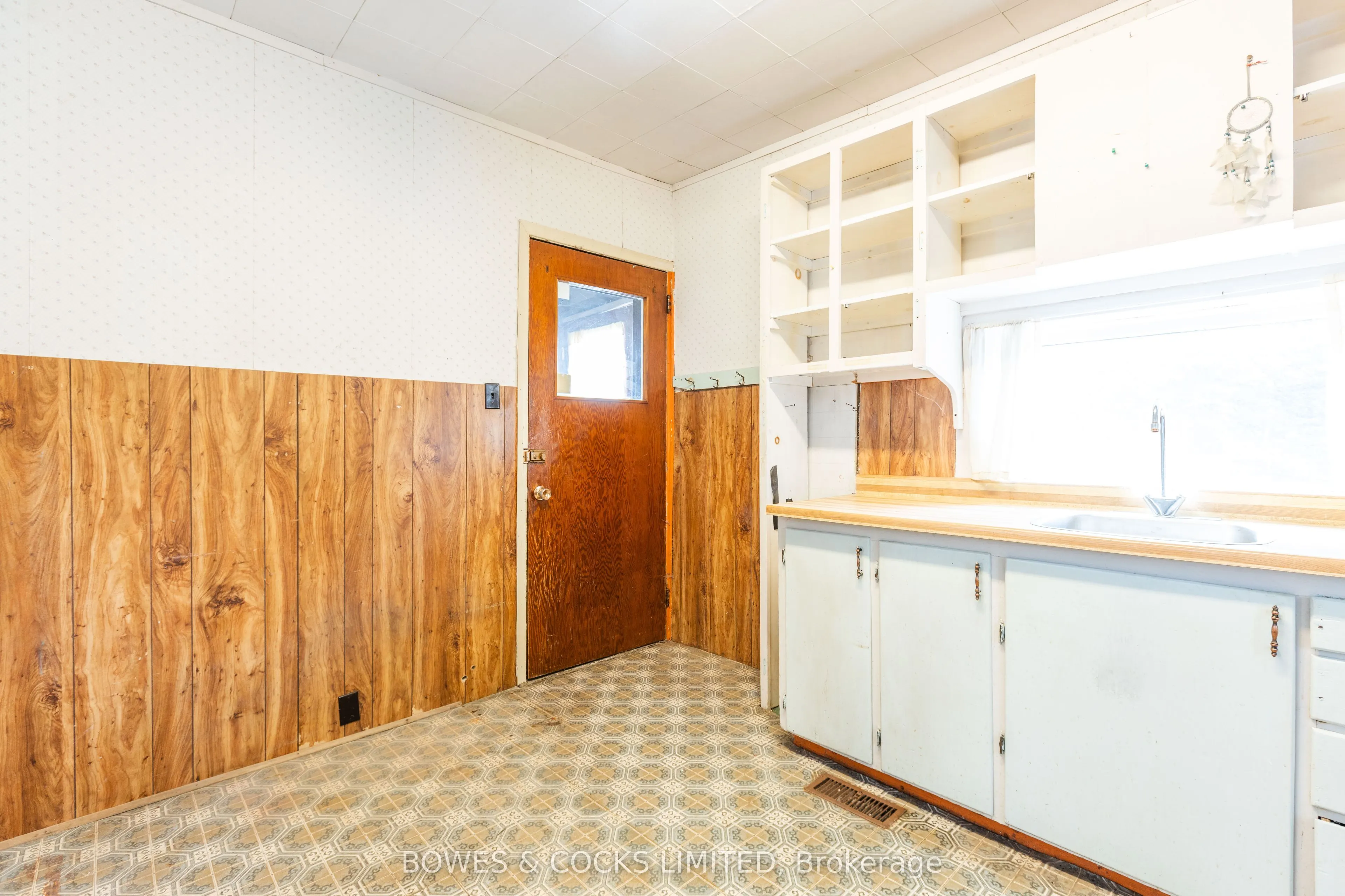 19 Jakeman Street