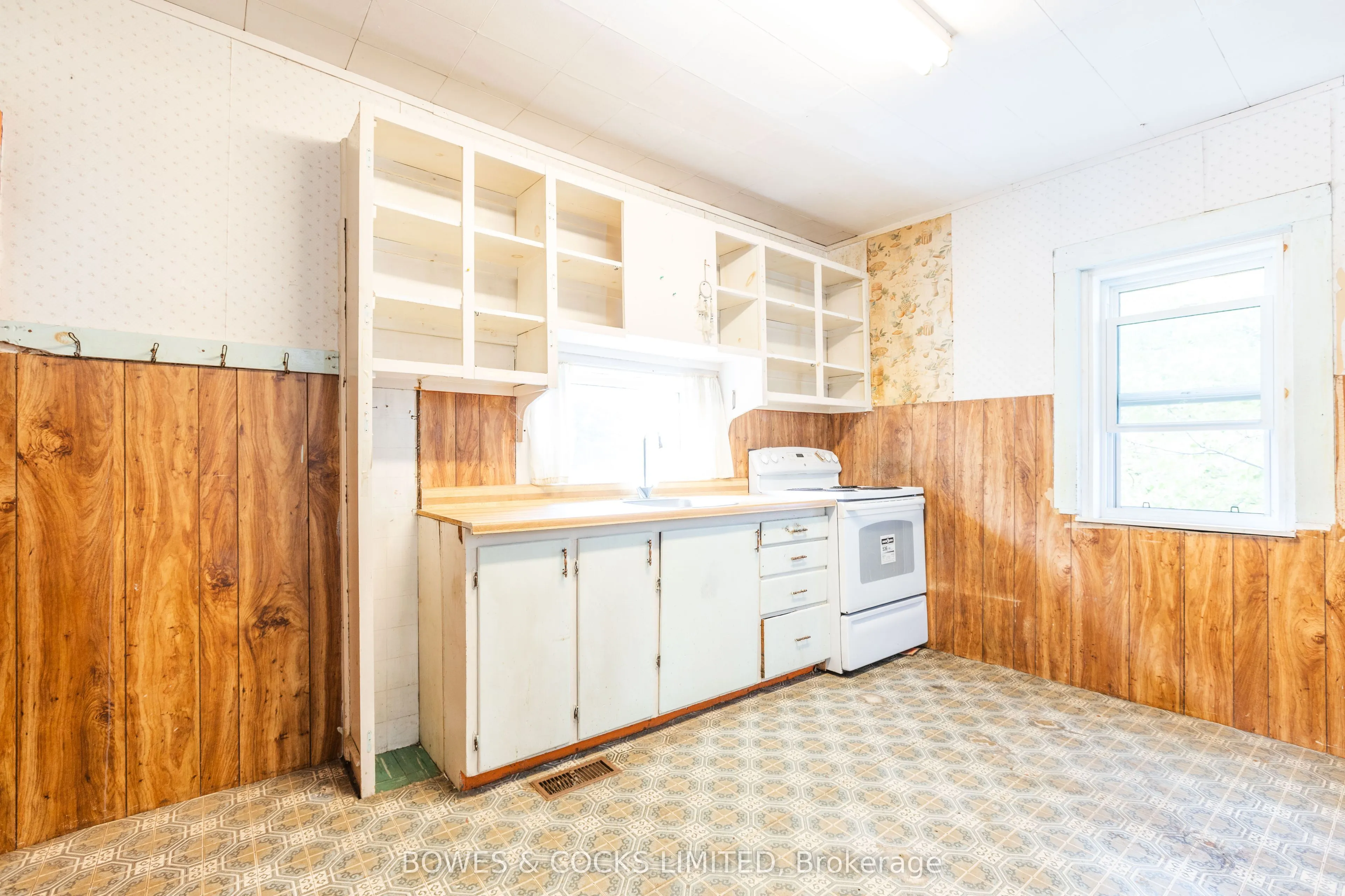 19 Jakeman Street