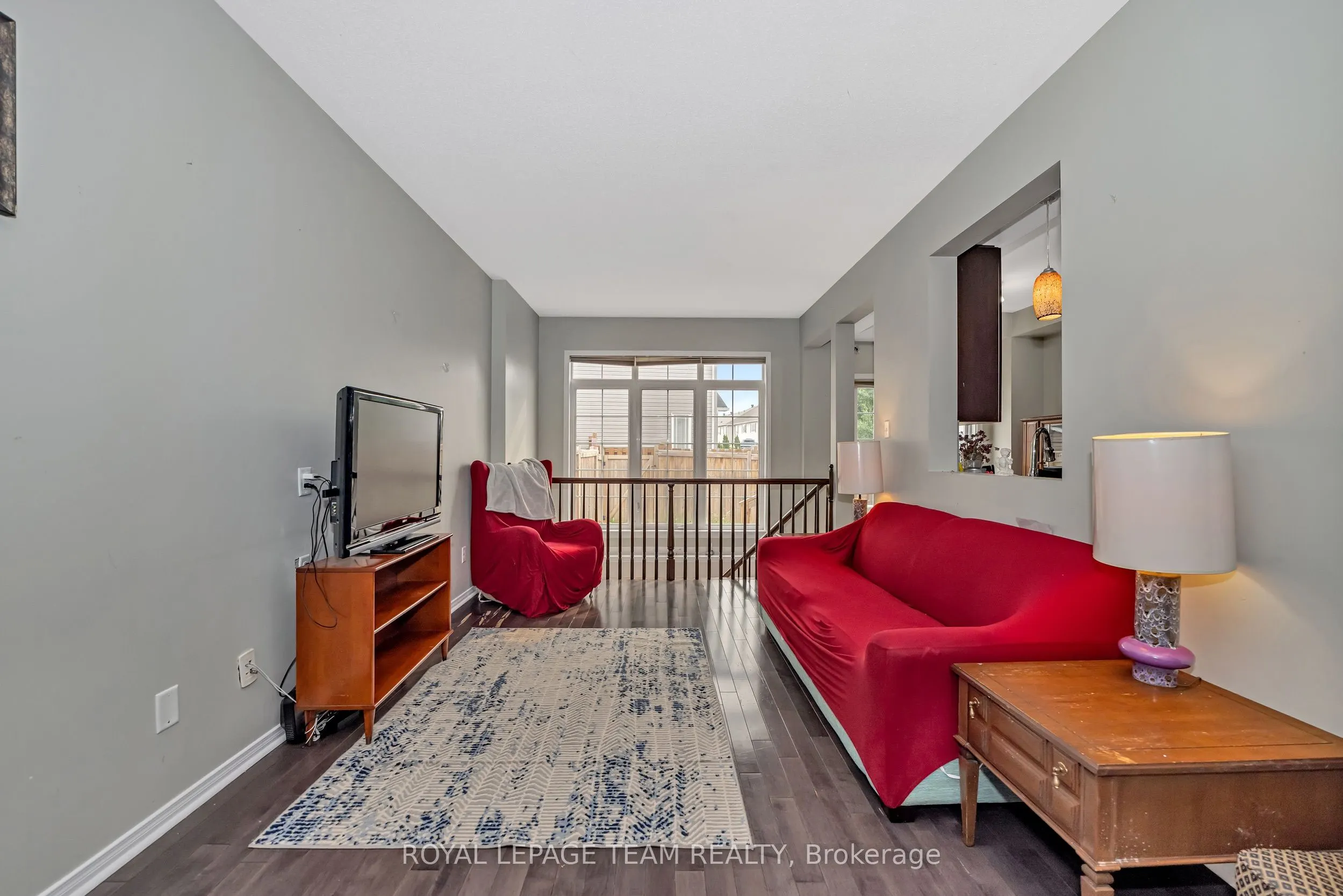 625 Pepperville Crescent