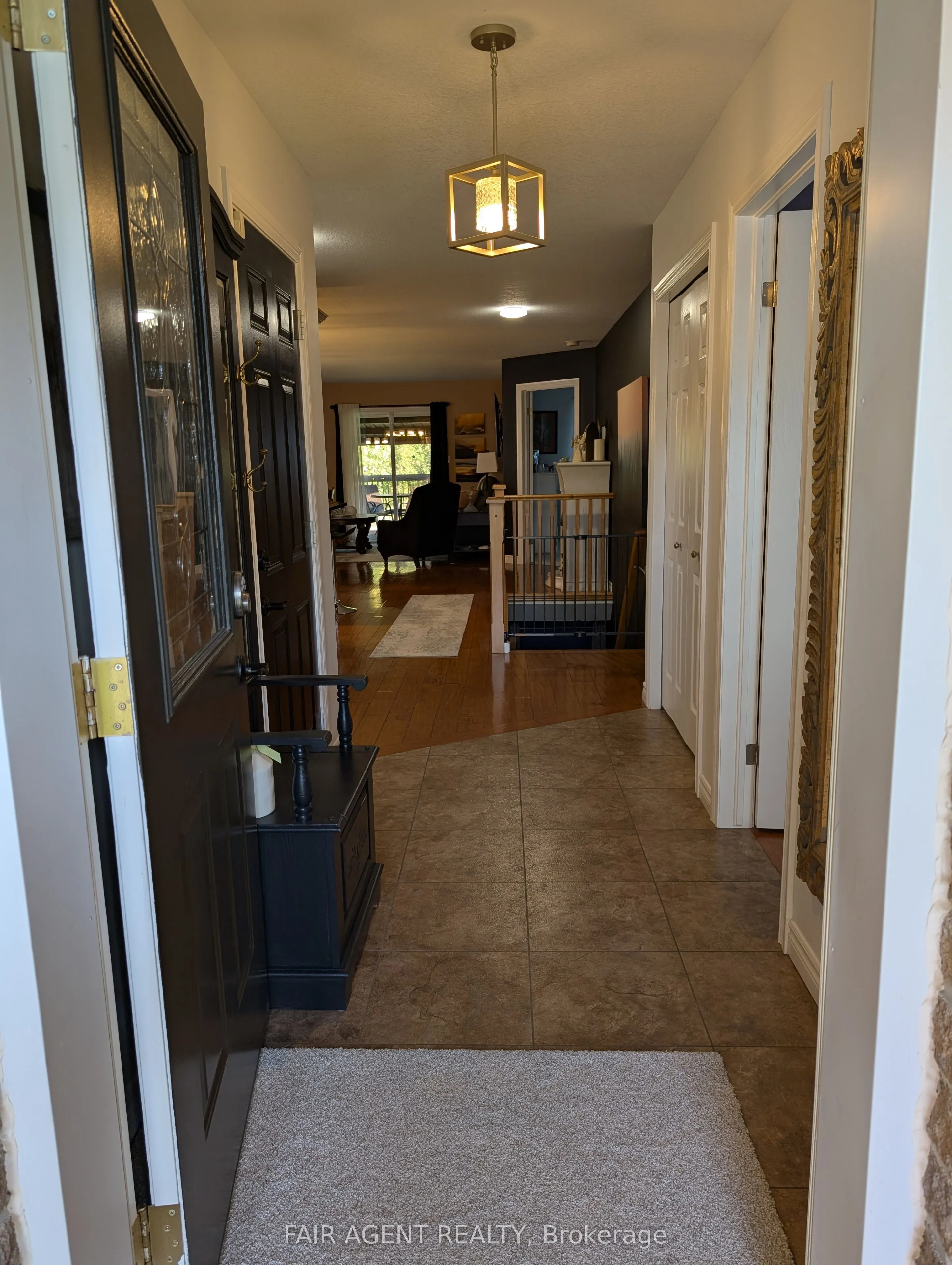 110 MILTON SEILER Crescent