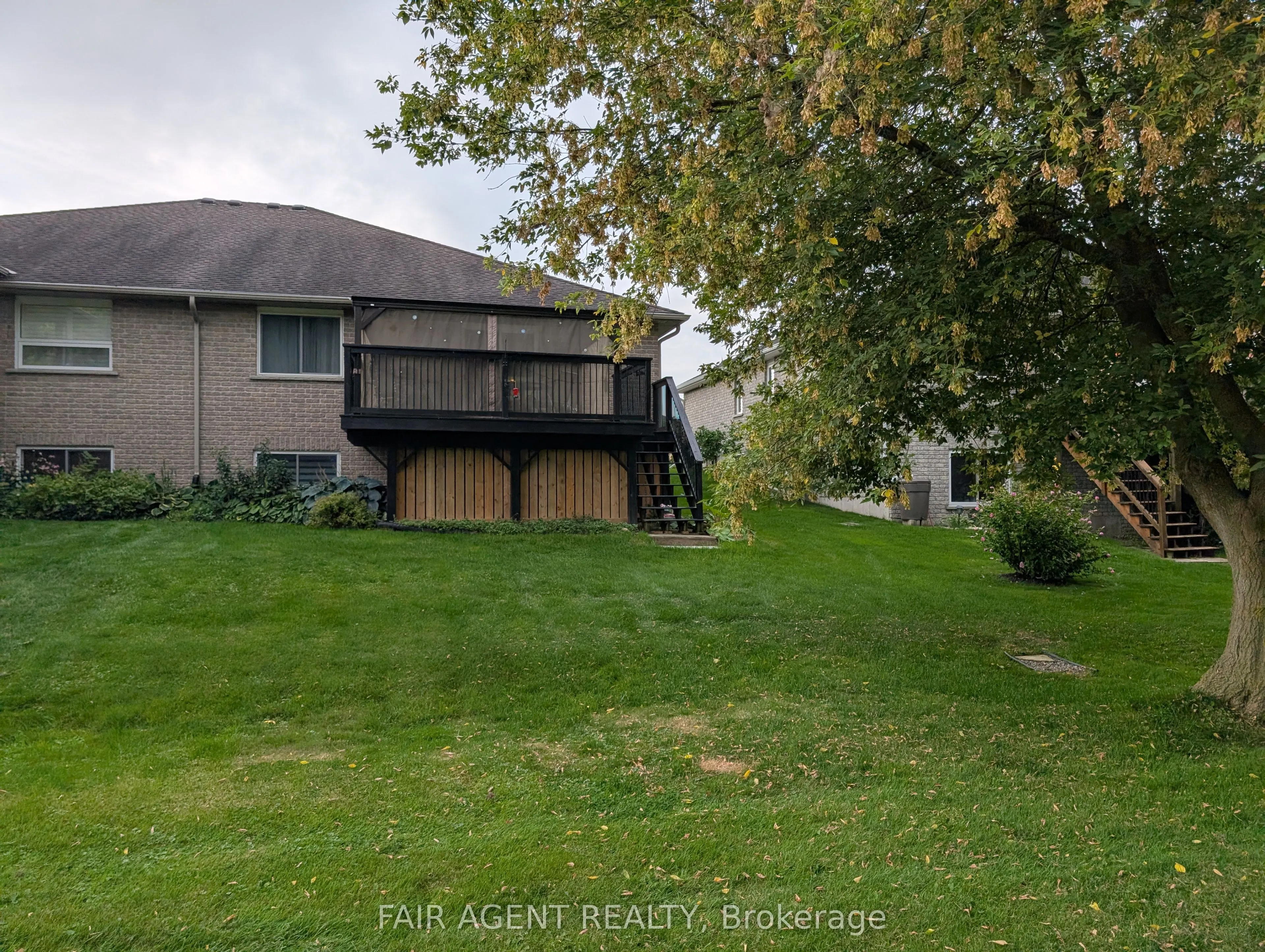 110 MILTON SEILER Crescent