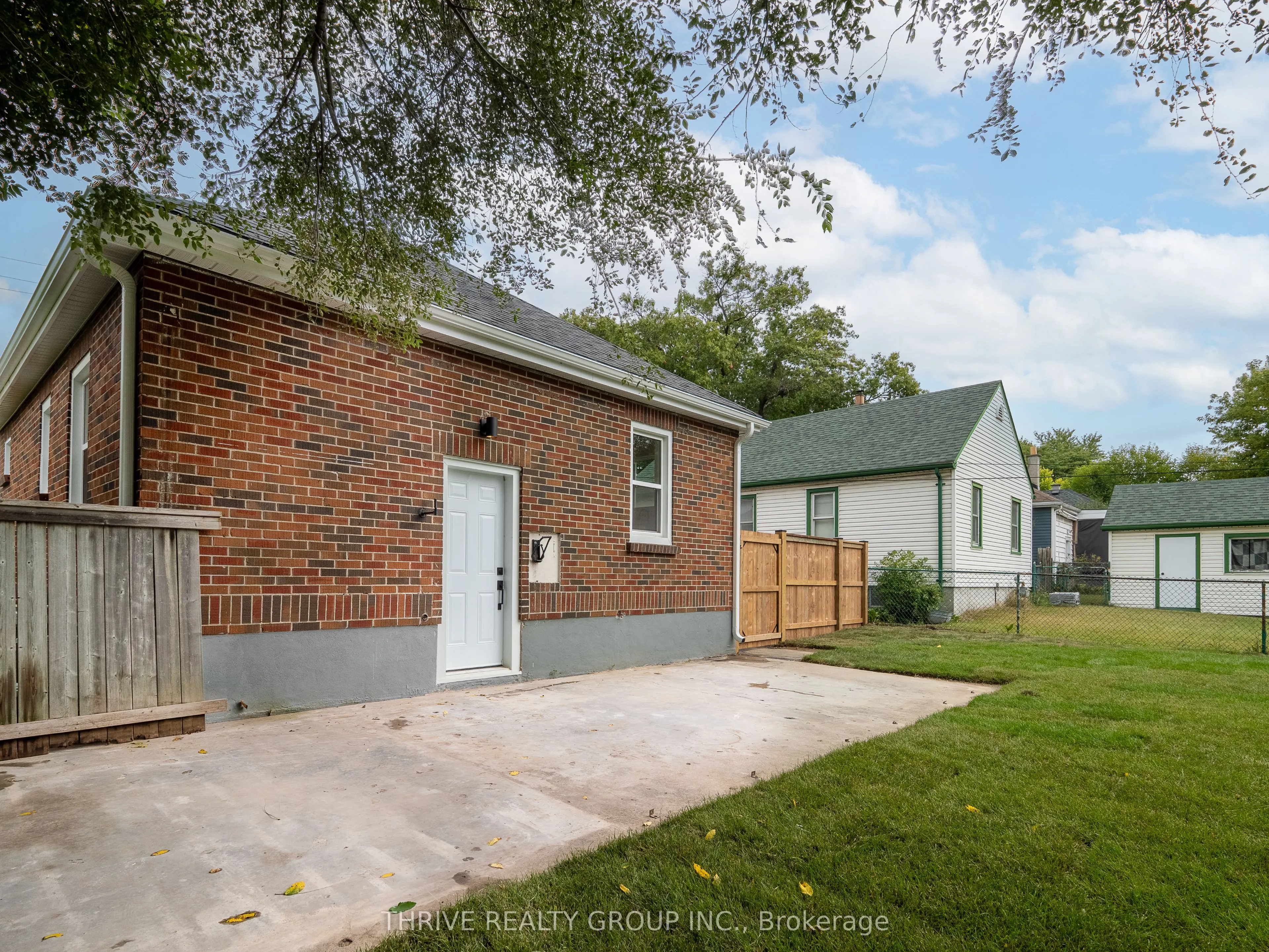1349 Trafalgar Street