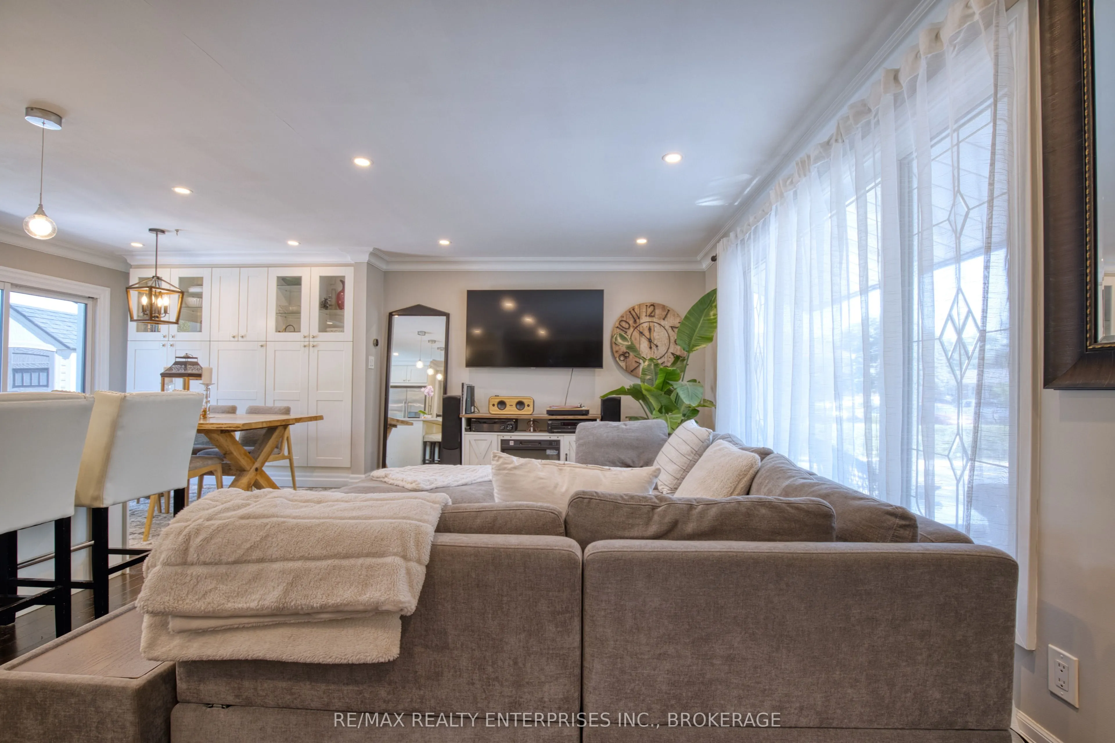 20 Karen Crescent