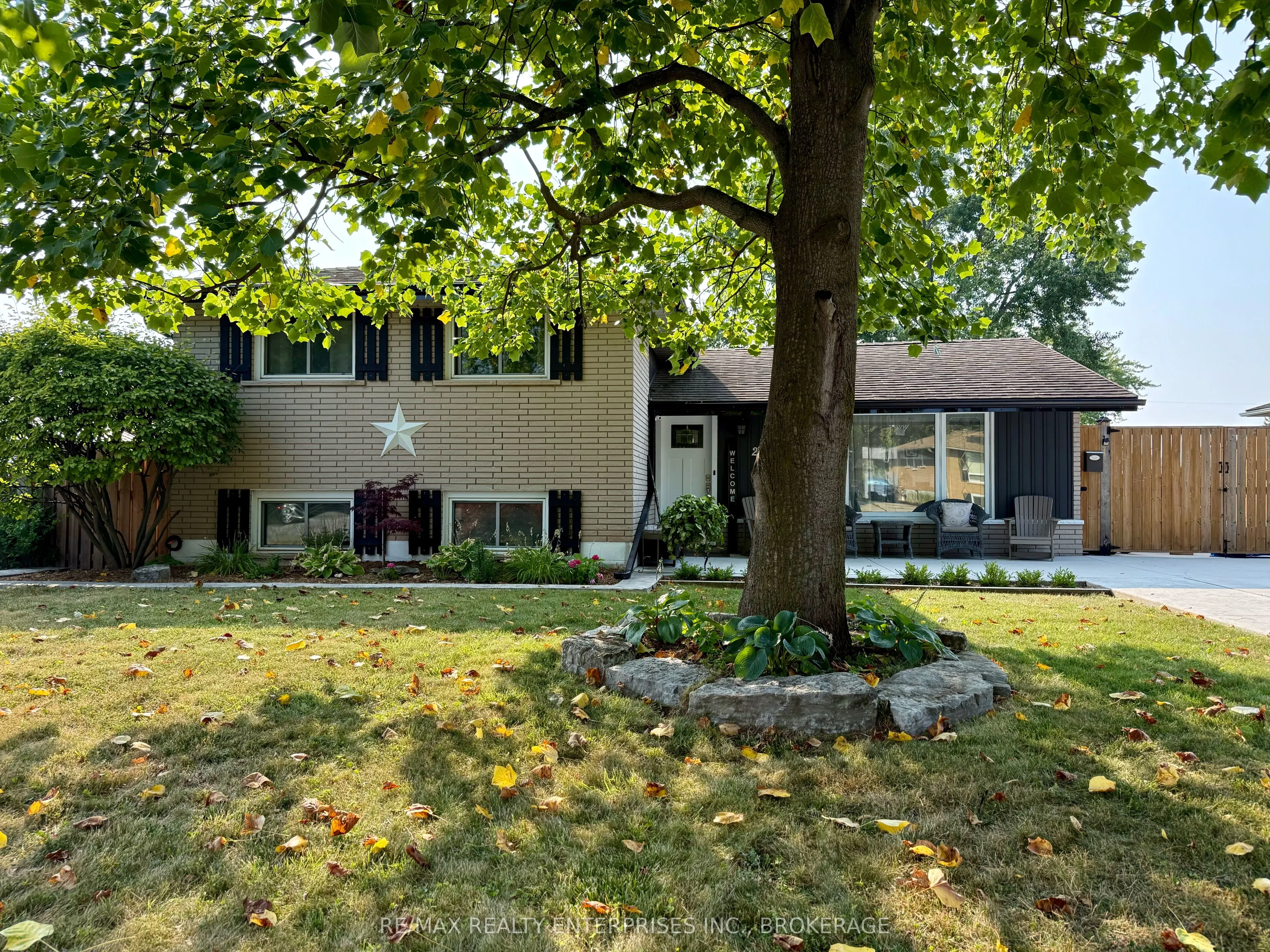 20 Karen Crescent