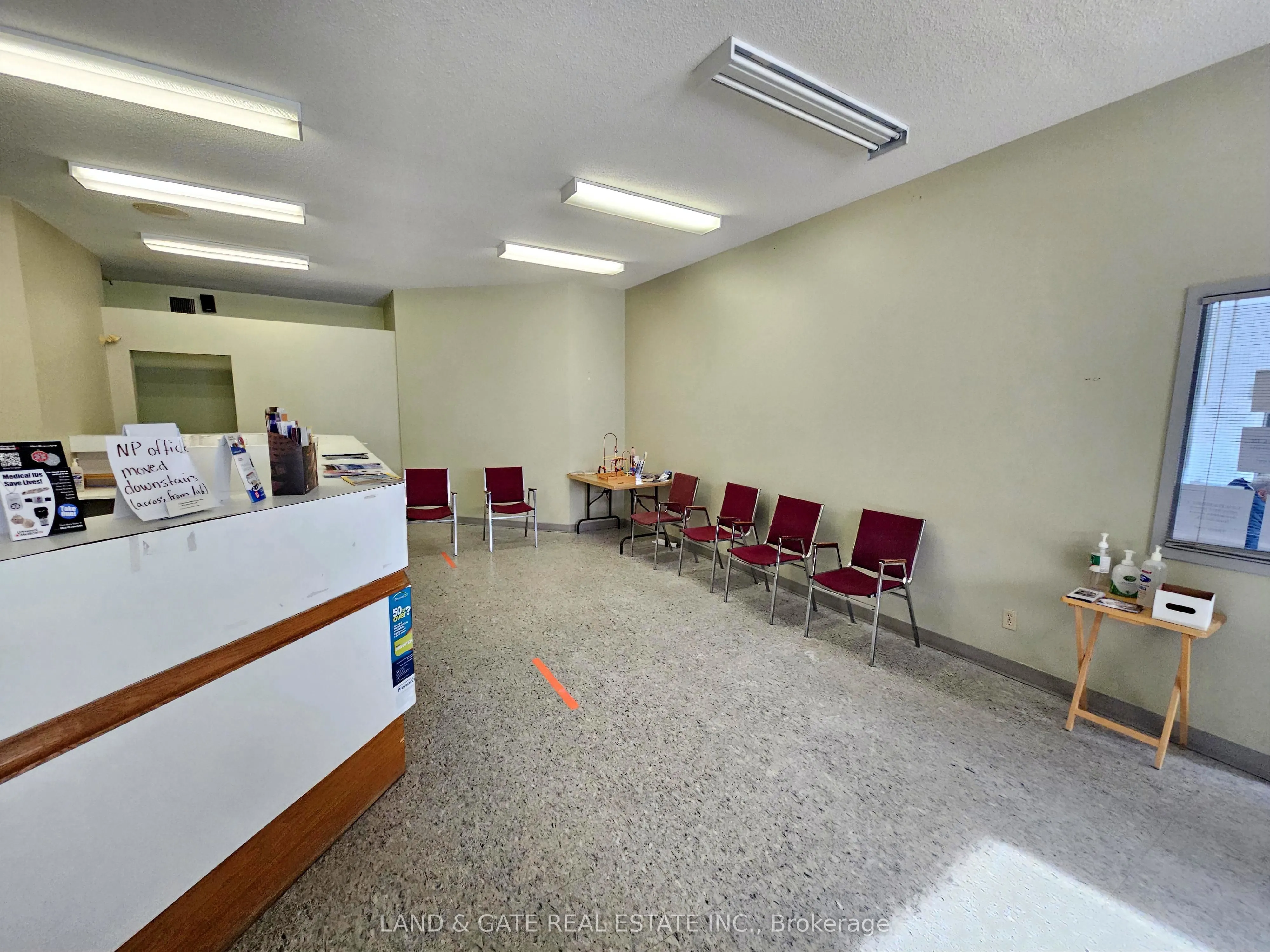 205 Francis Street E, #Upper