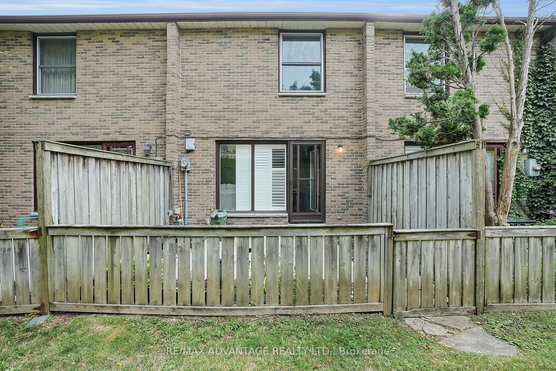 634 Wonderland Road S, #60
