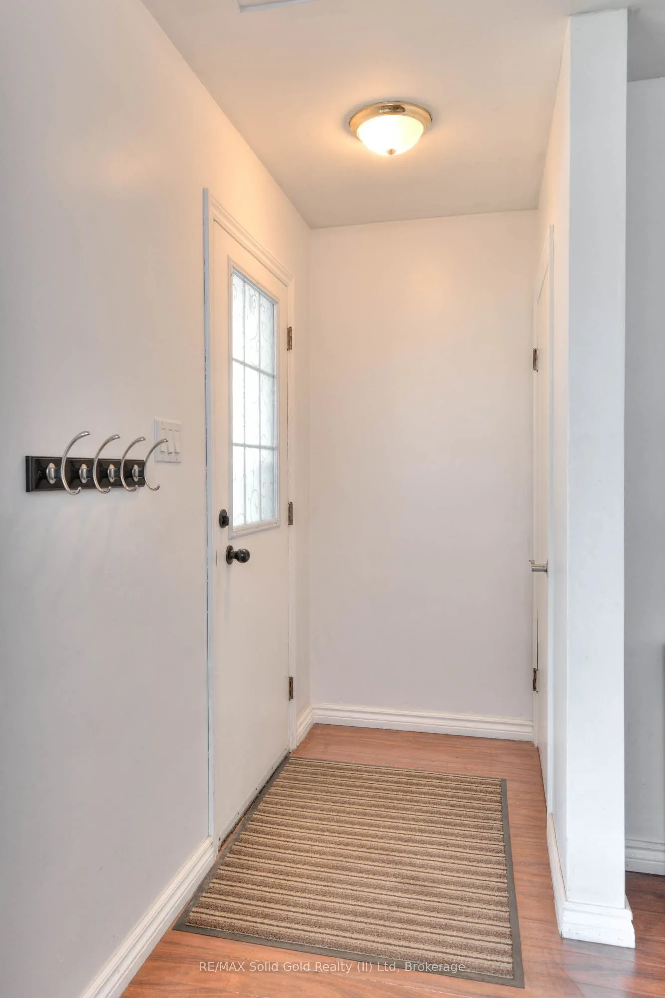 6 Erb Street
