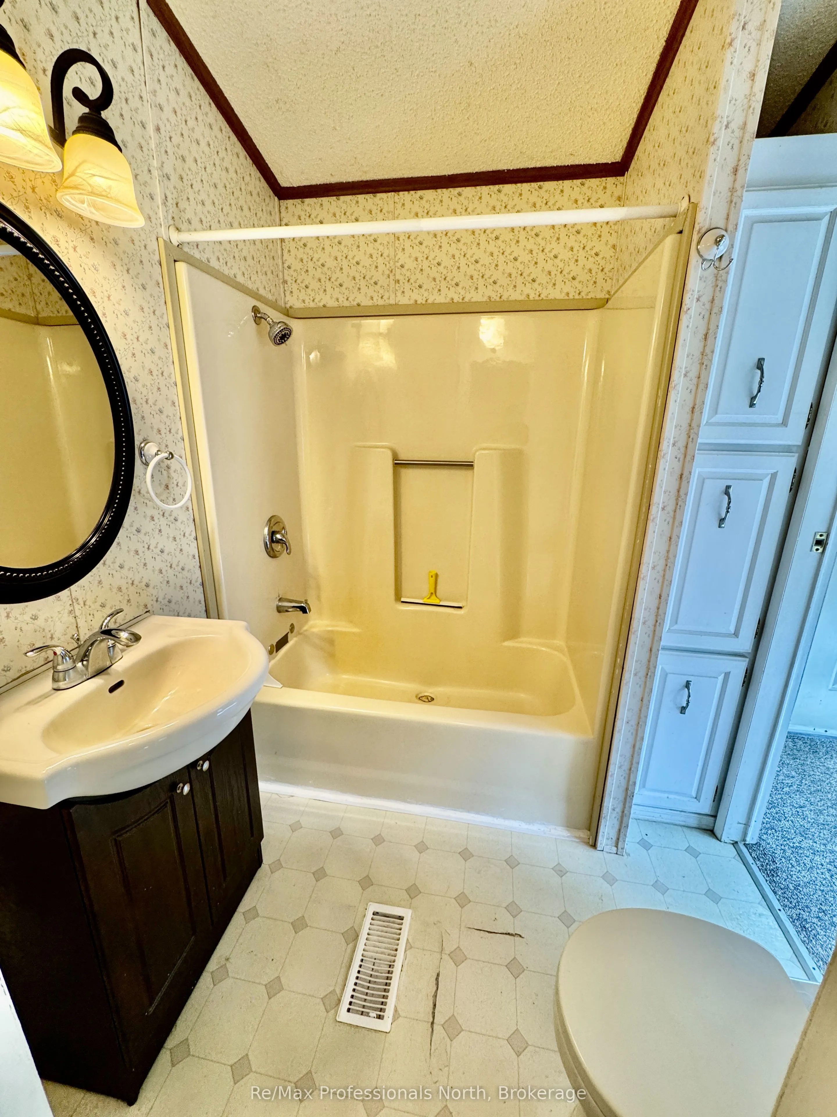 1007 RACOON Road, #62