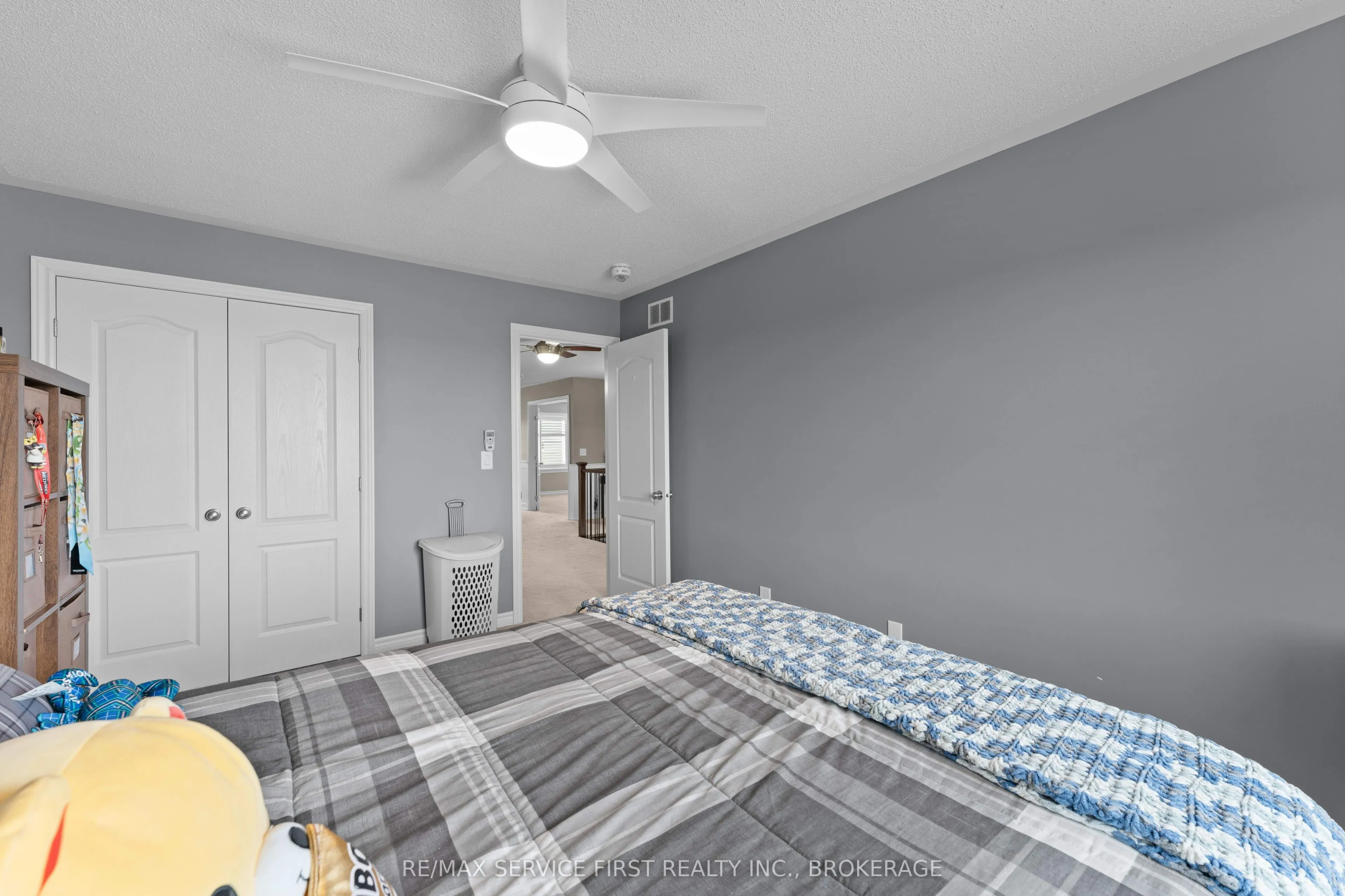 1134 ESCALA Crescent