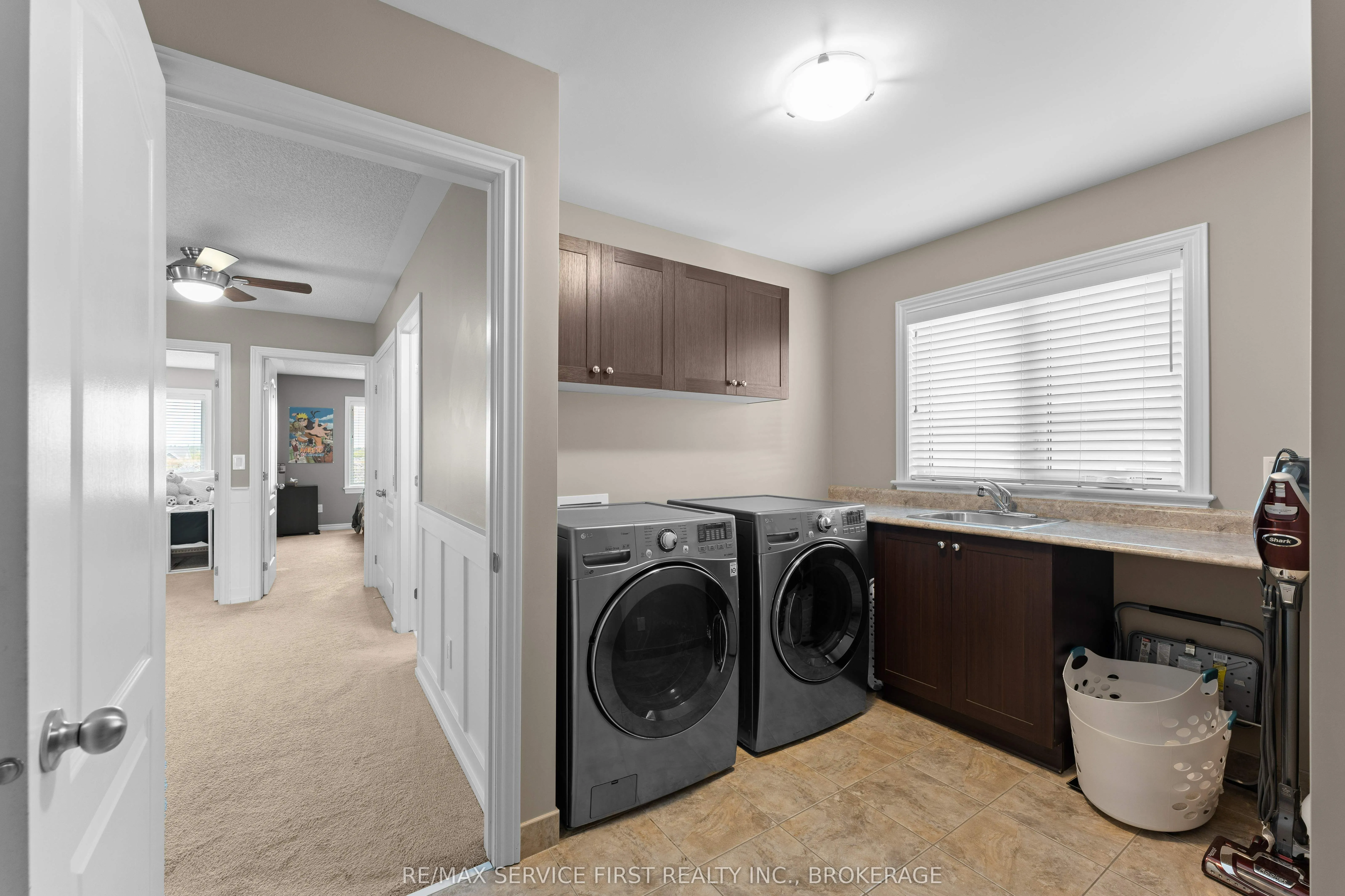 1134 ESCALA Crescent