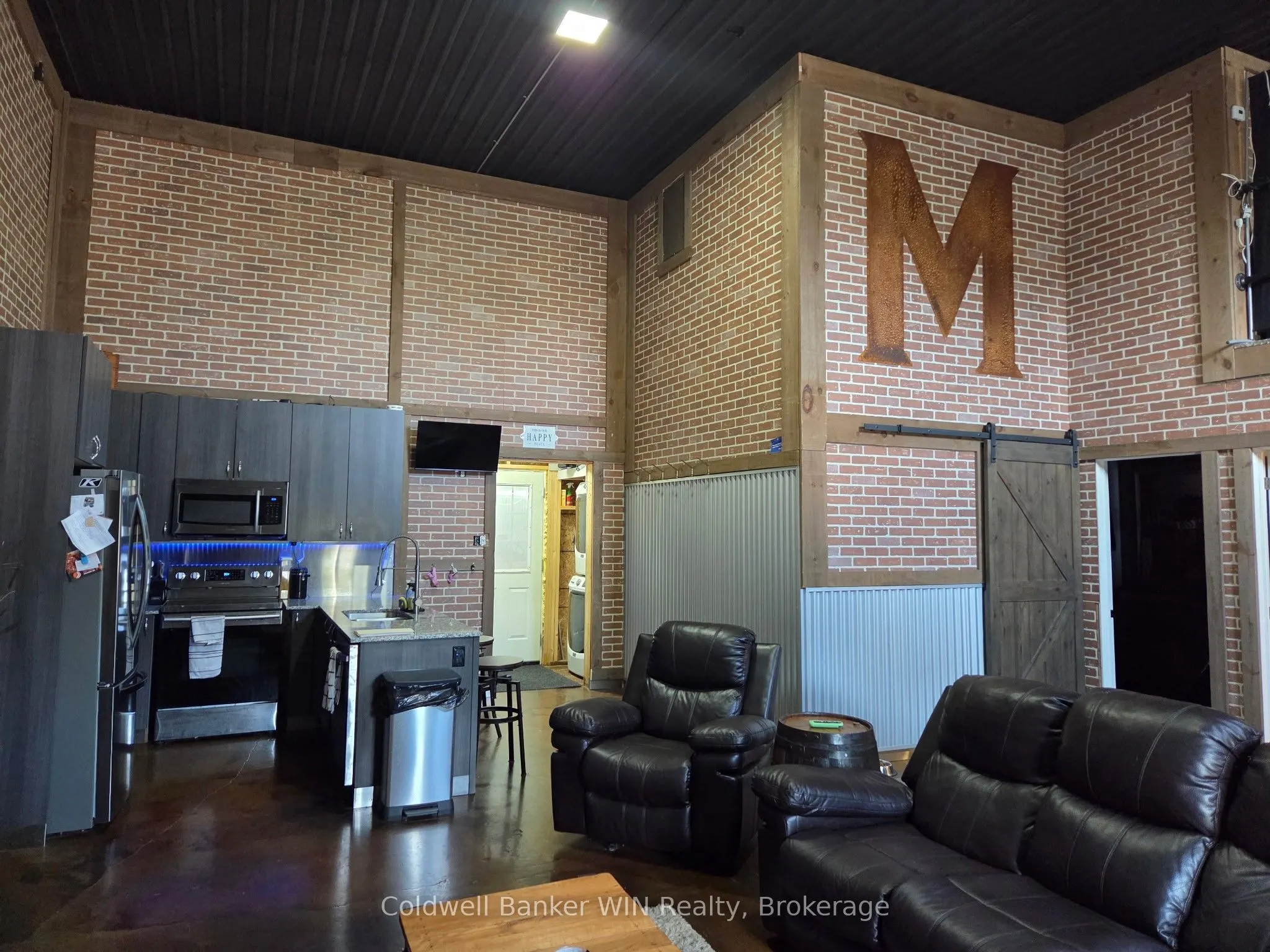 9103 Highway 6