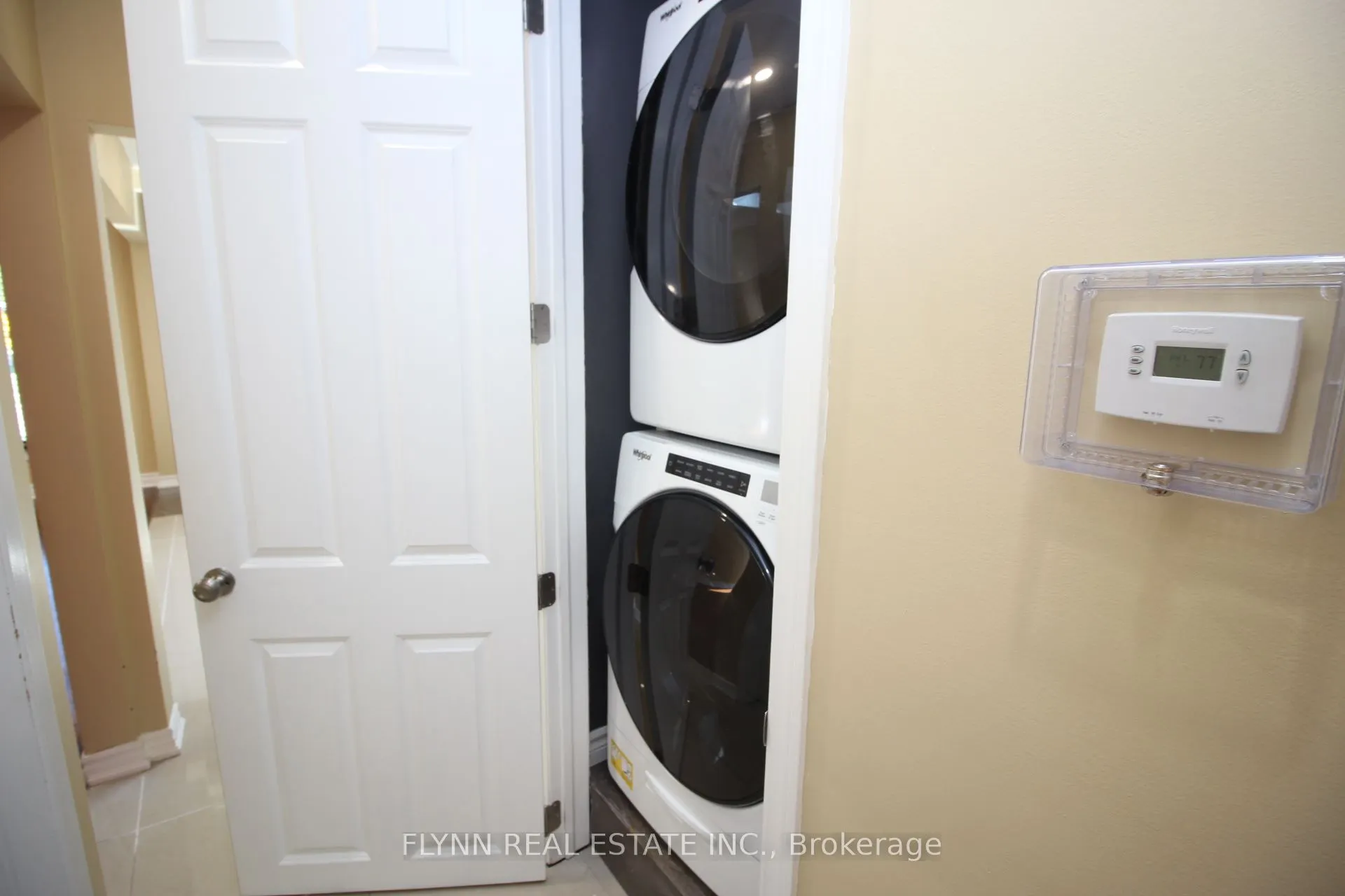 7139 WARDEN Avenue, #Upper