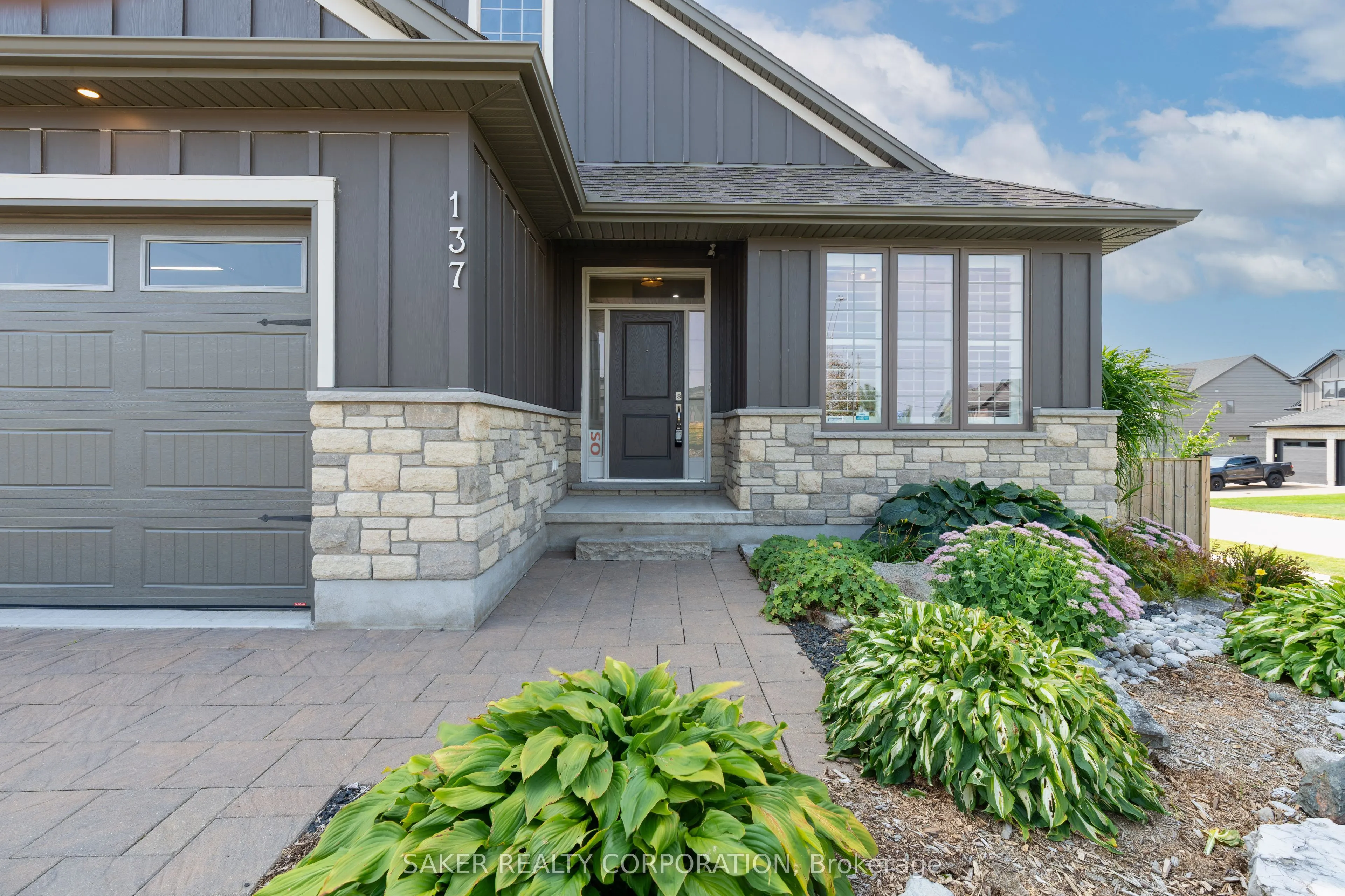 137 Finch Court