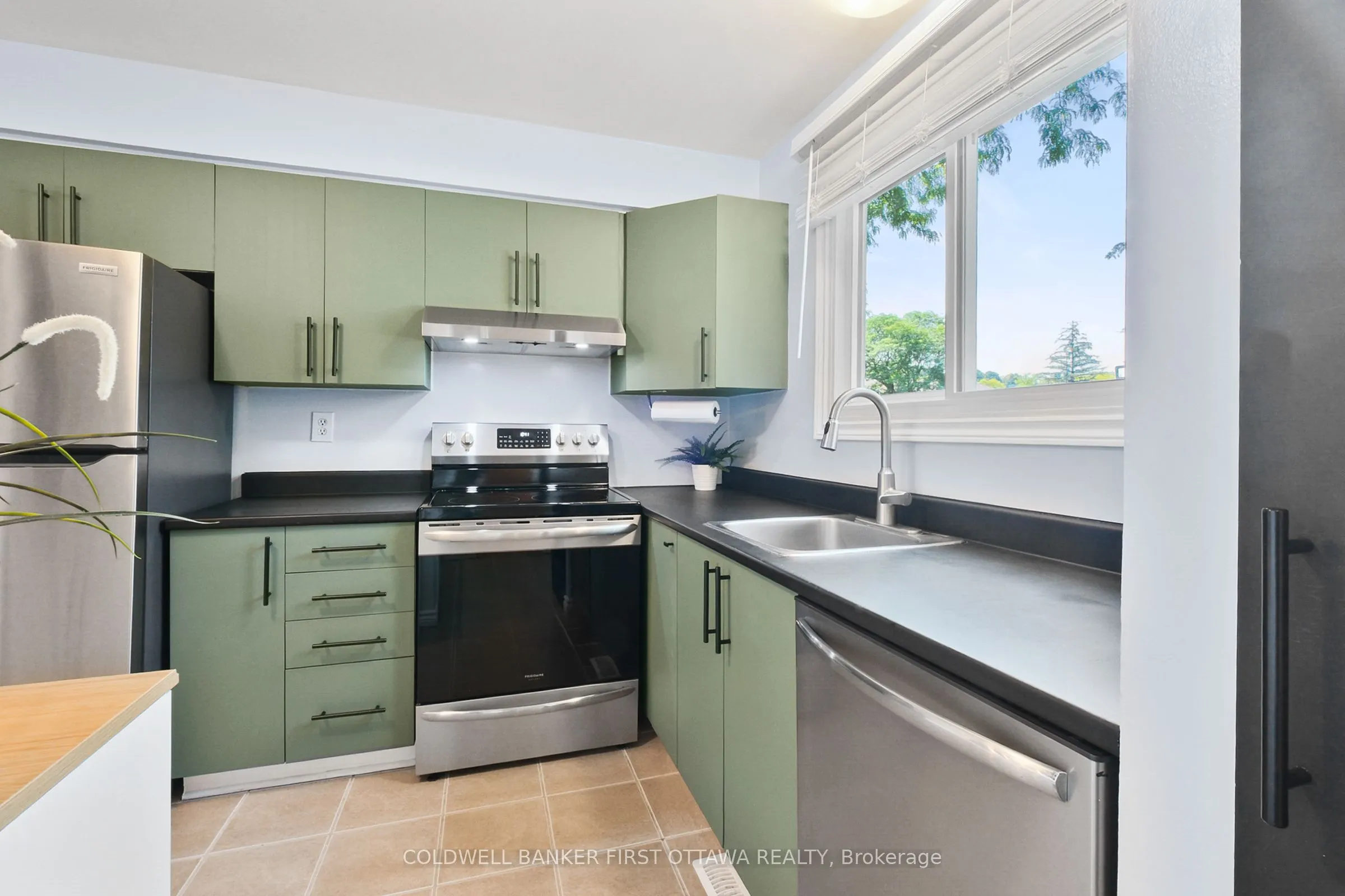 1351 Bakker Court, #88