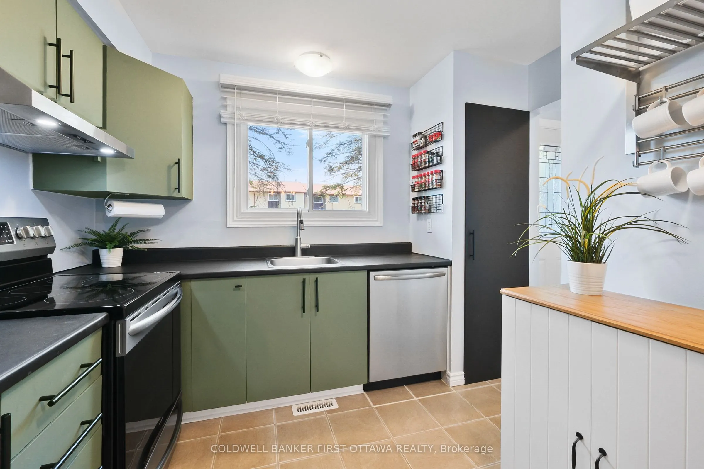 1351 Bakker Court, #88