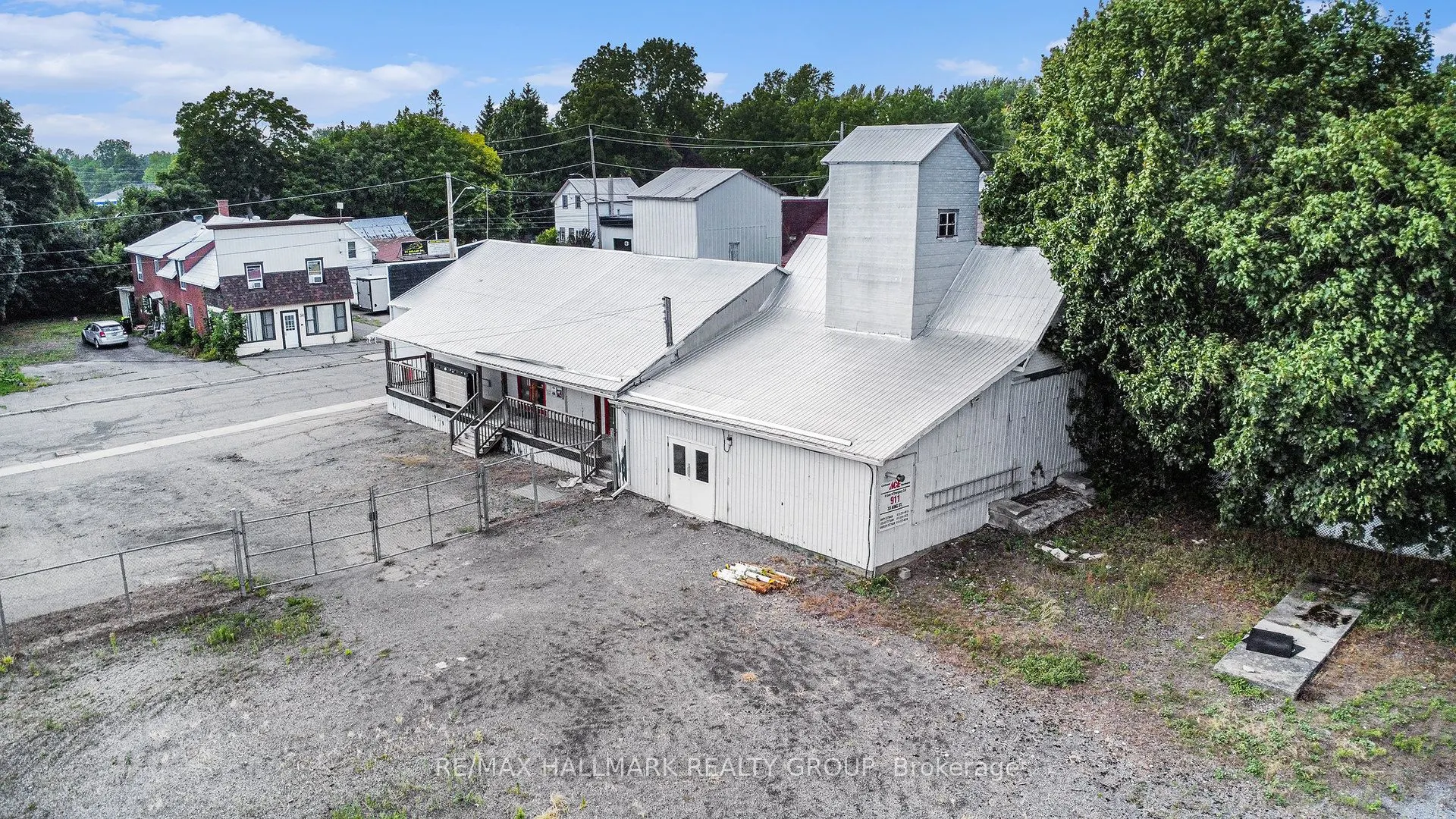 33 King Street