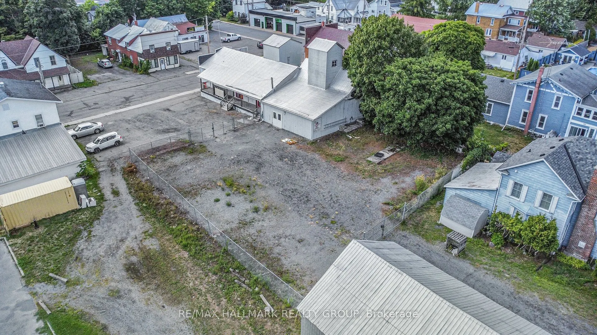 33 King Street