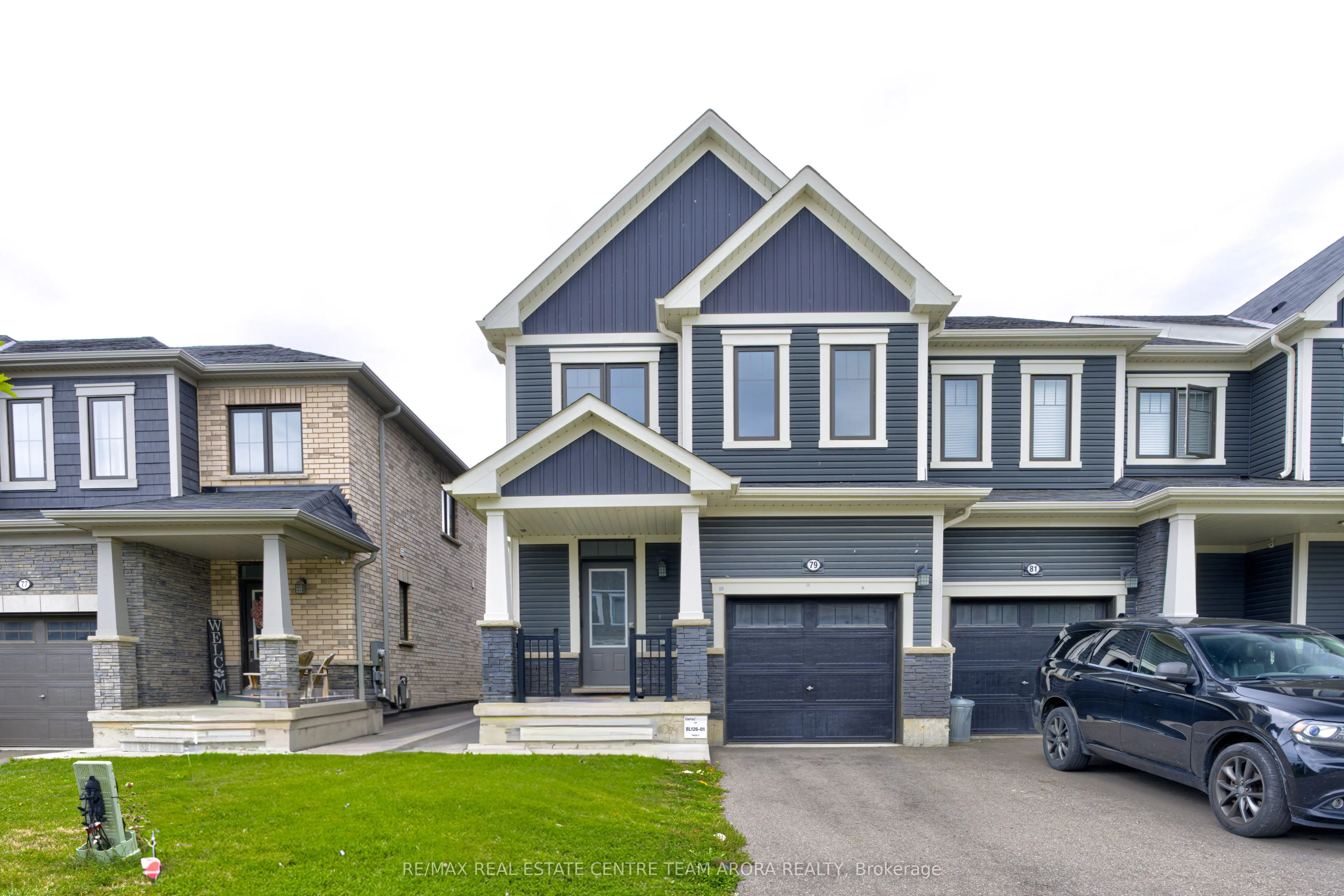 79 Oaktree Drive