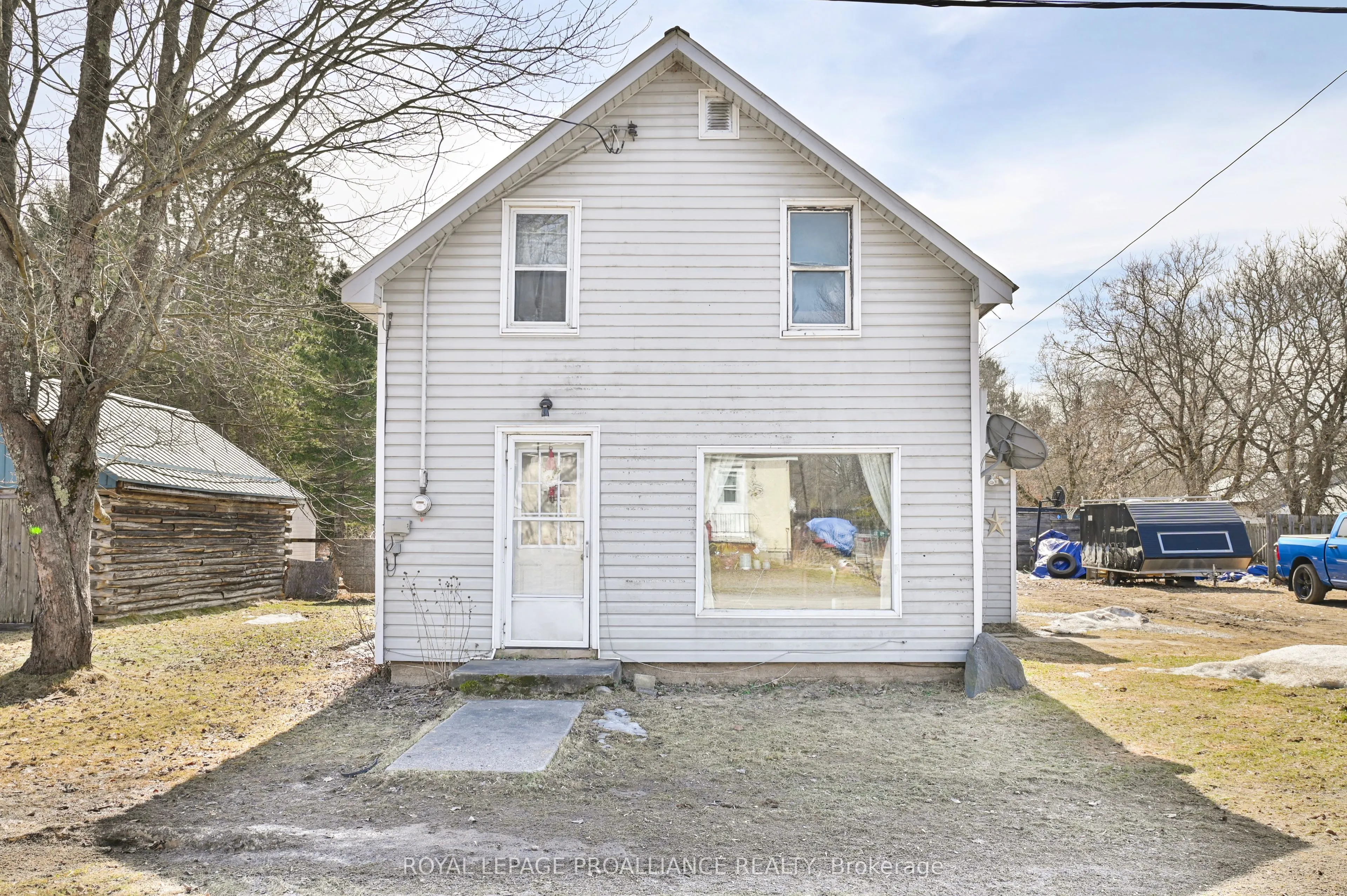 16 Glastonbury Road