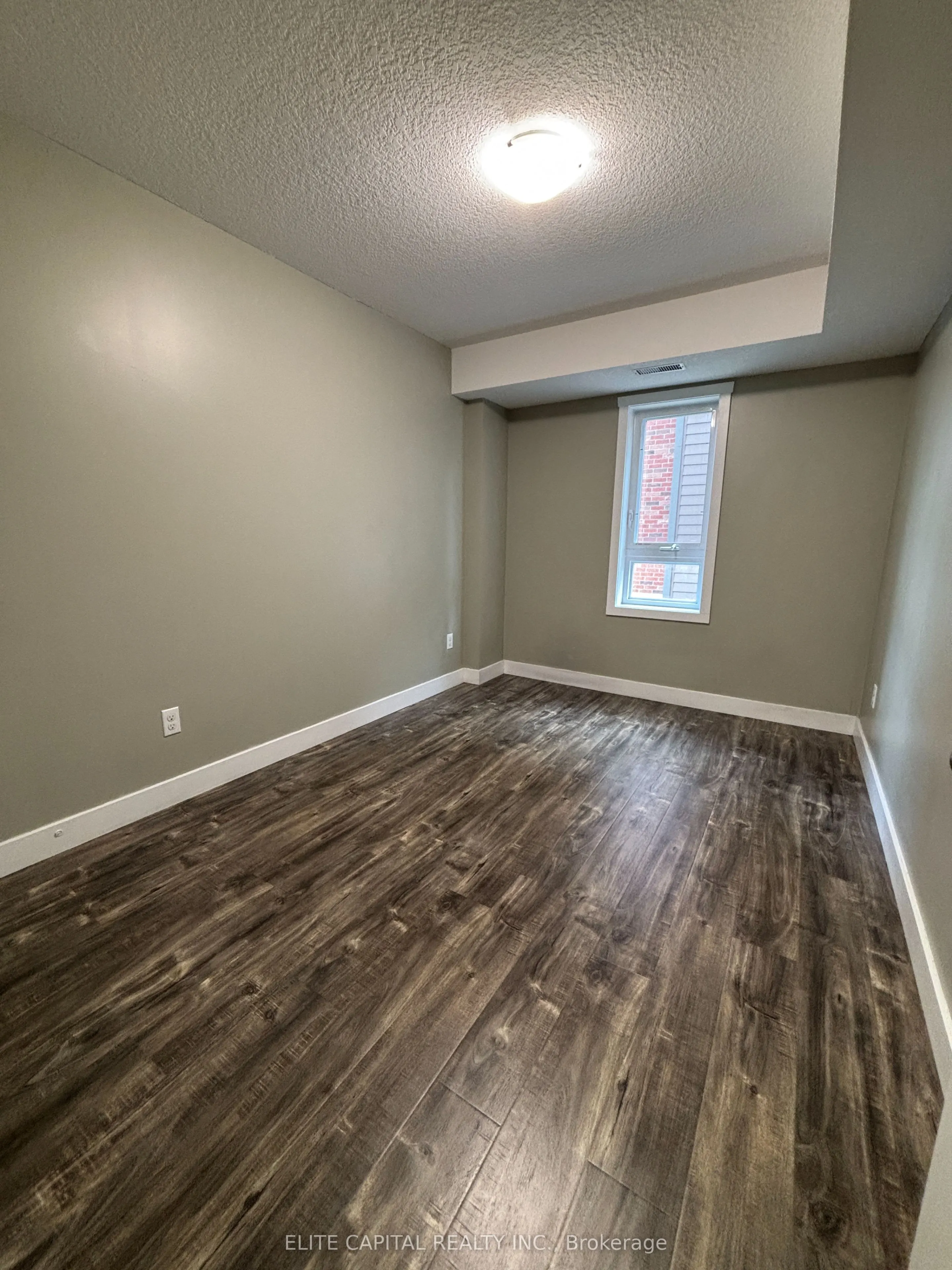 361 Lancaster Street W, #A6