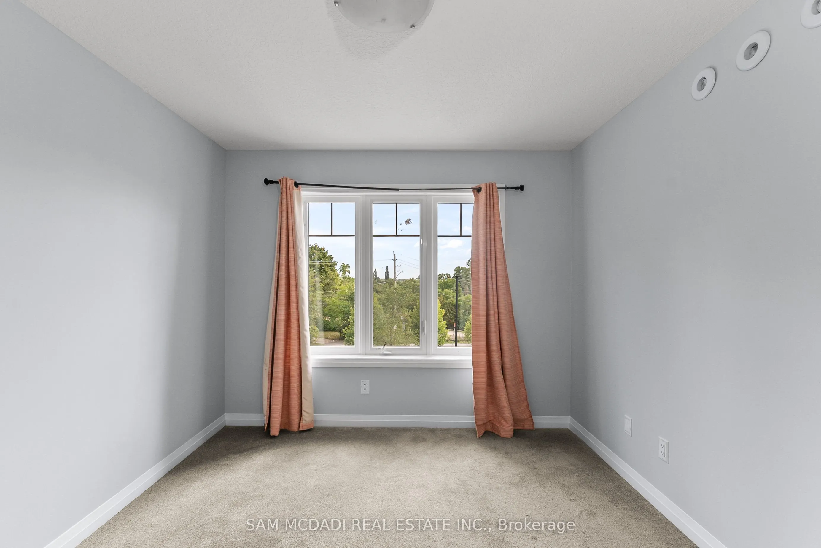 24 Morrison Road, #D8