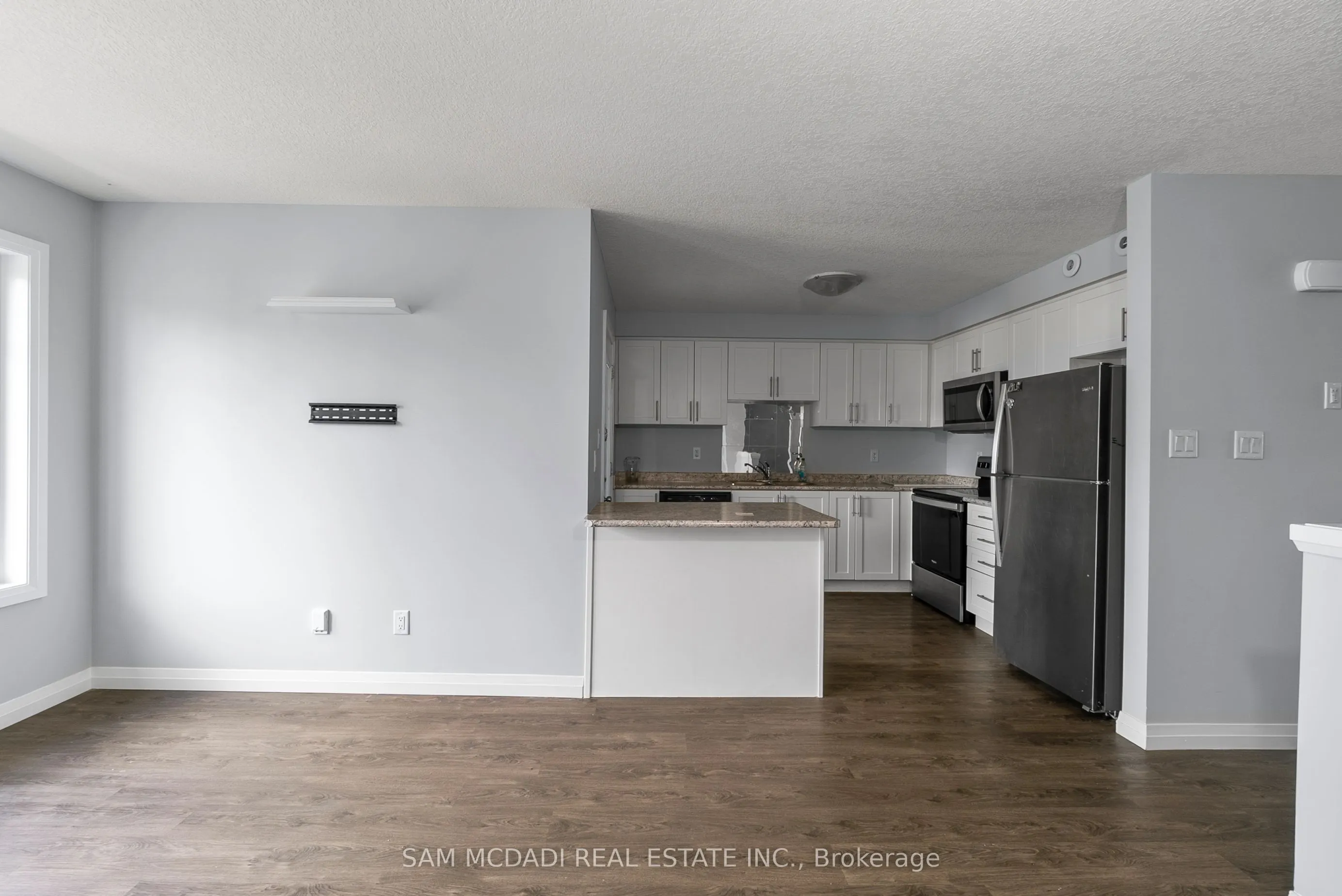 24 Morrison Road, #D8