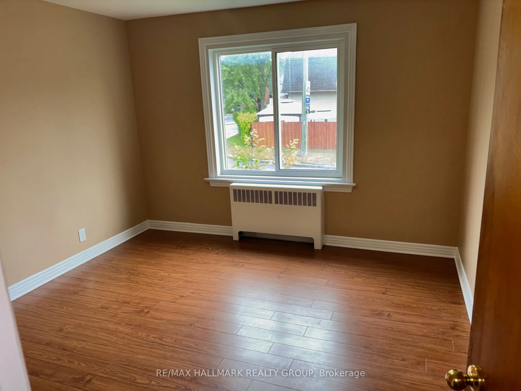 1376 TRENTON Avenue, #4