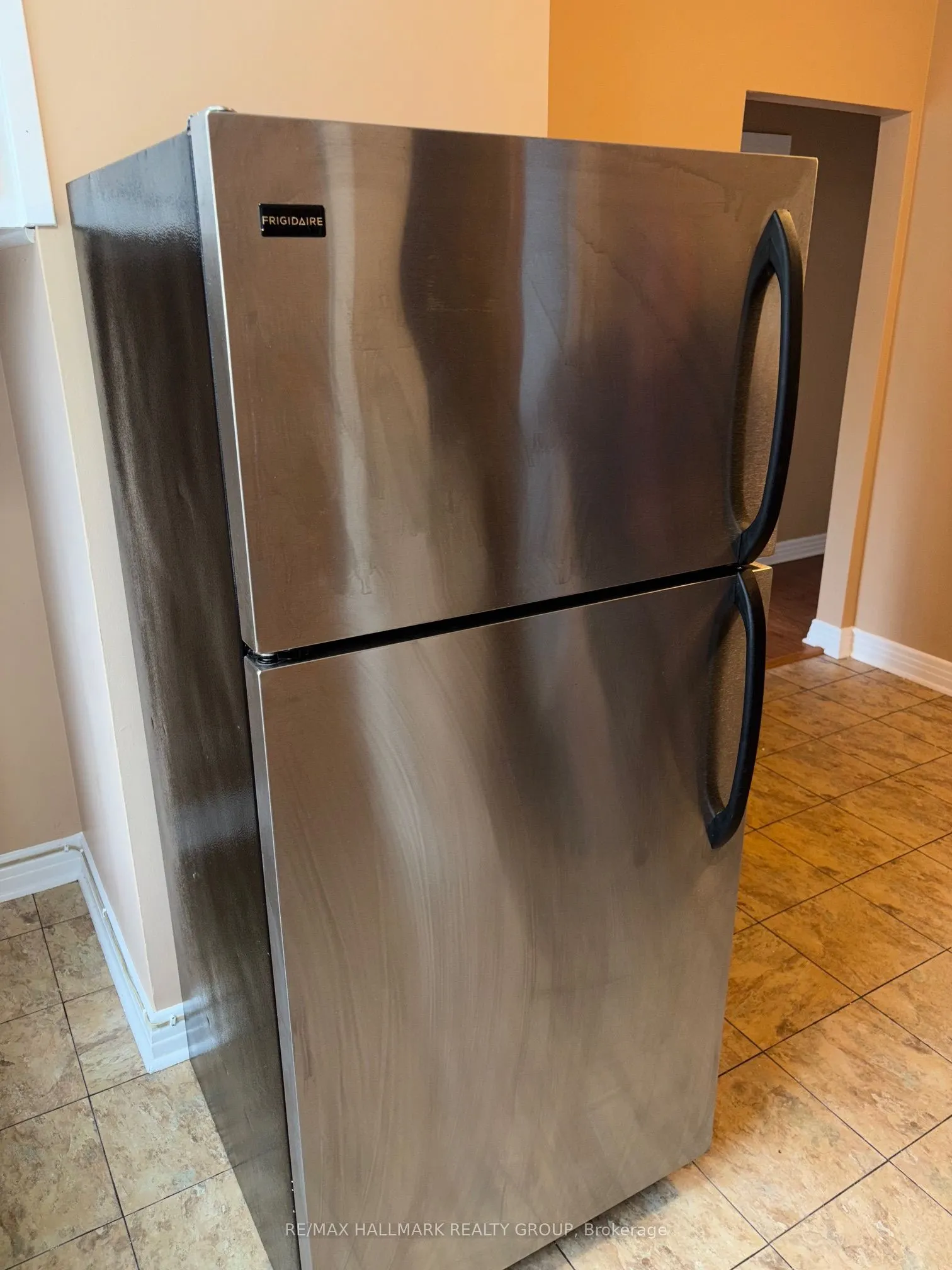 1376 TRENTON Avenue, #4