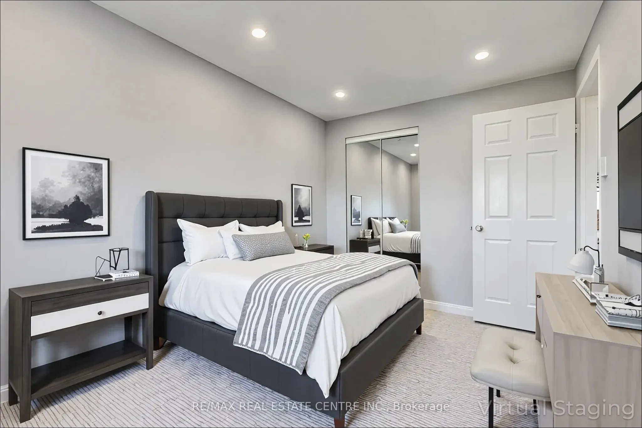 122 Mooregate Crescent