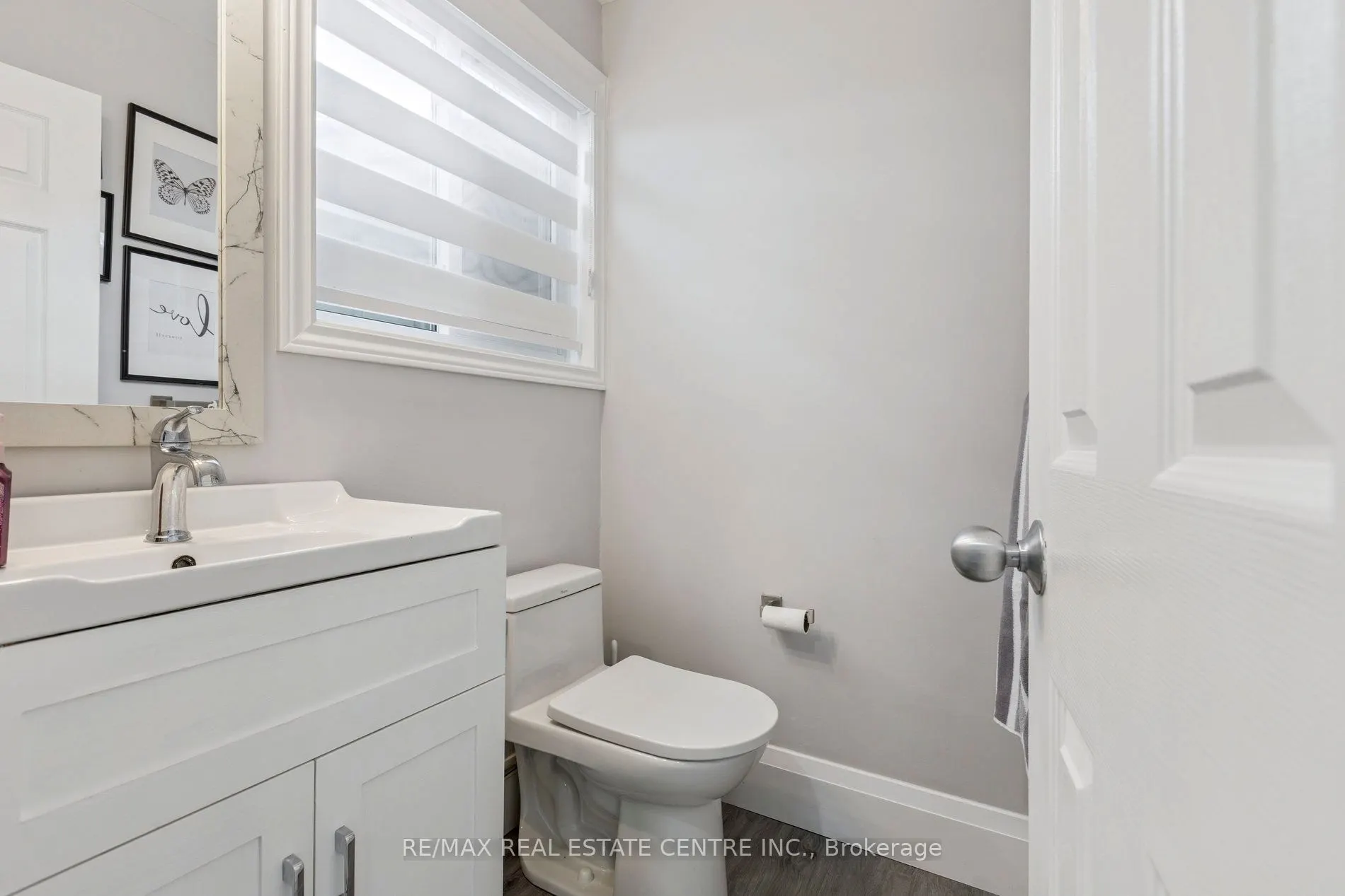 122 Mooregate Crescent