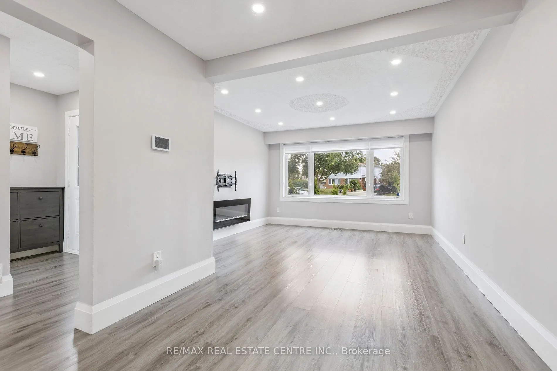 122 Mooregate Crescent