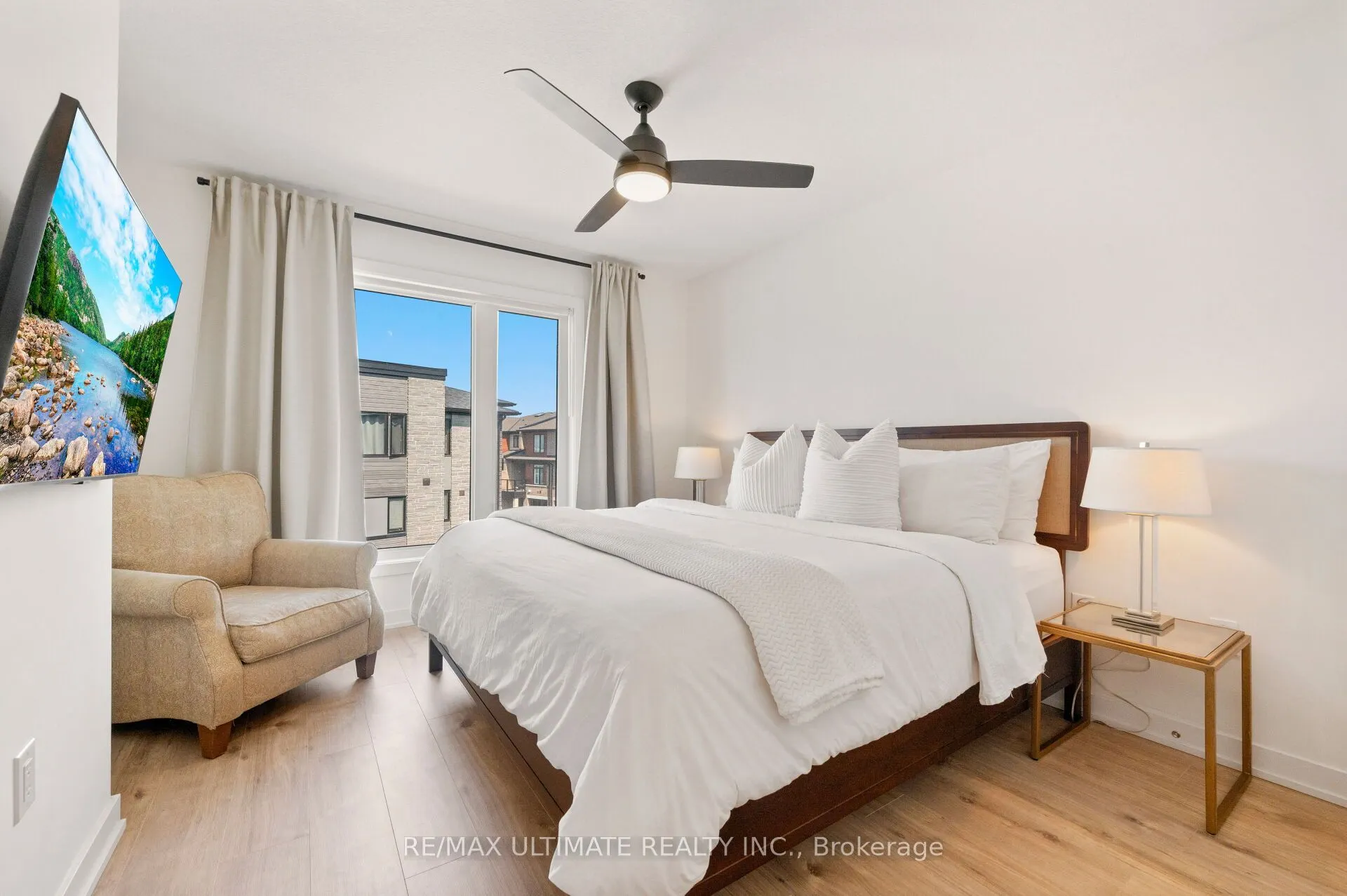 590 North Service Road, #79