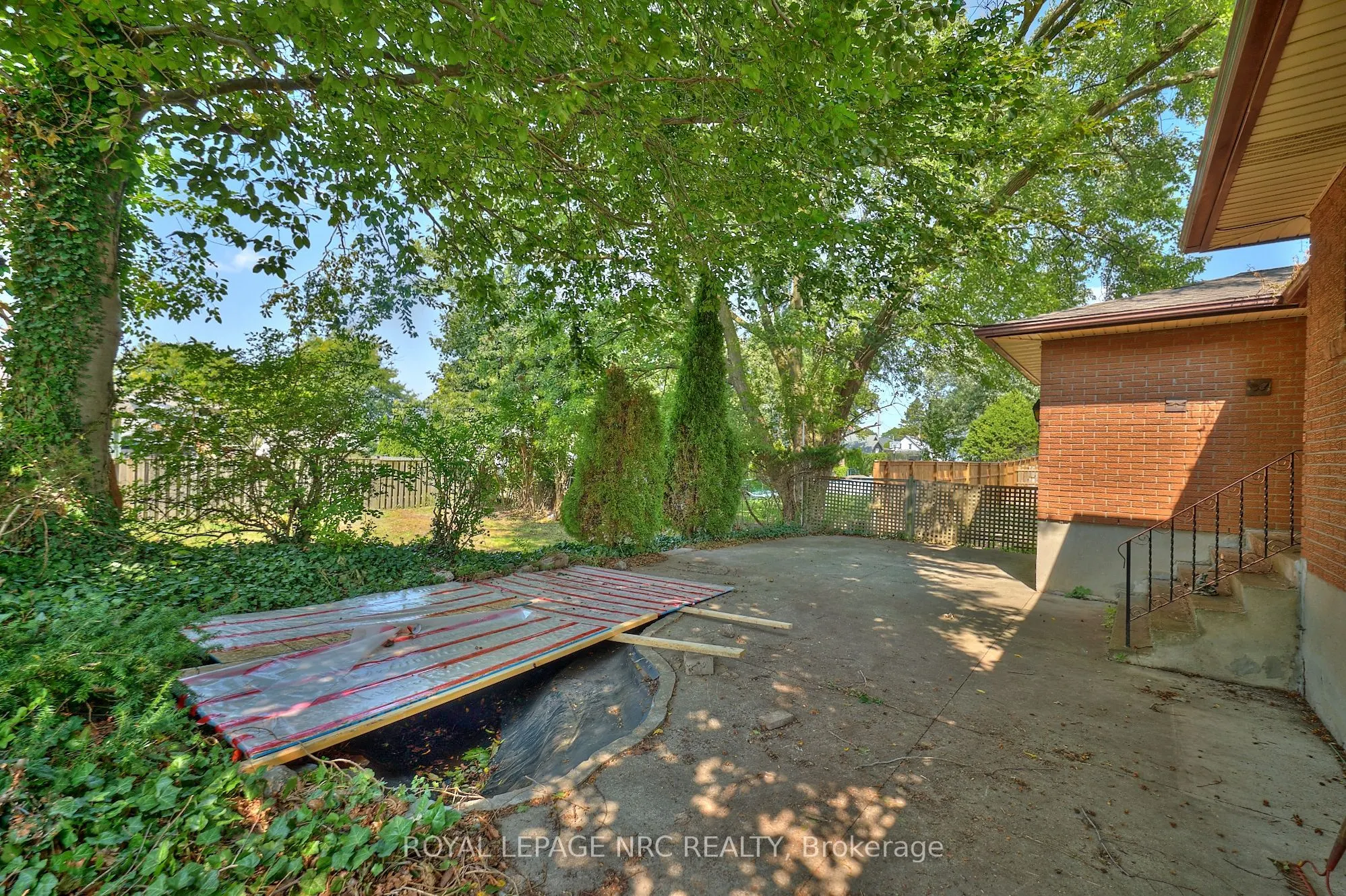 4737 MONTROSE Road