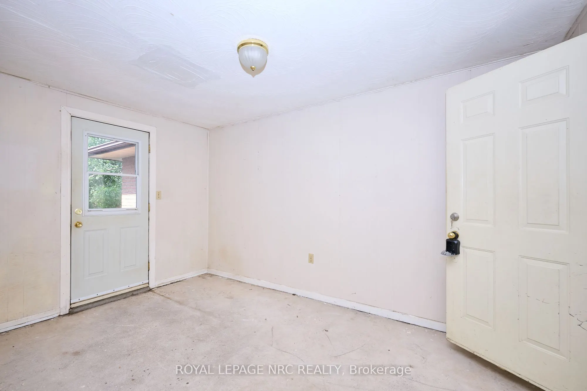 4737 MONTROSE Road