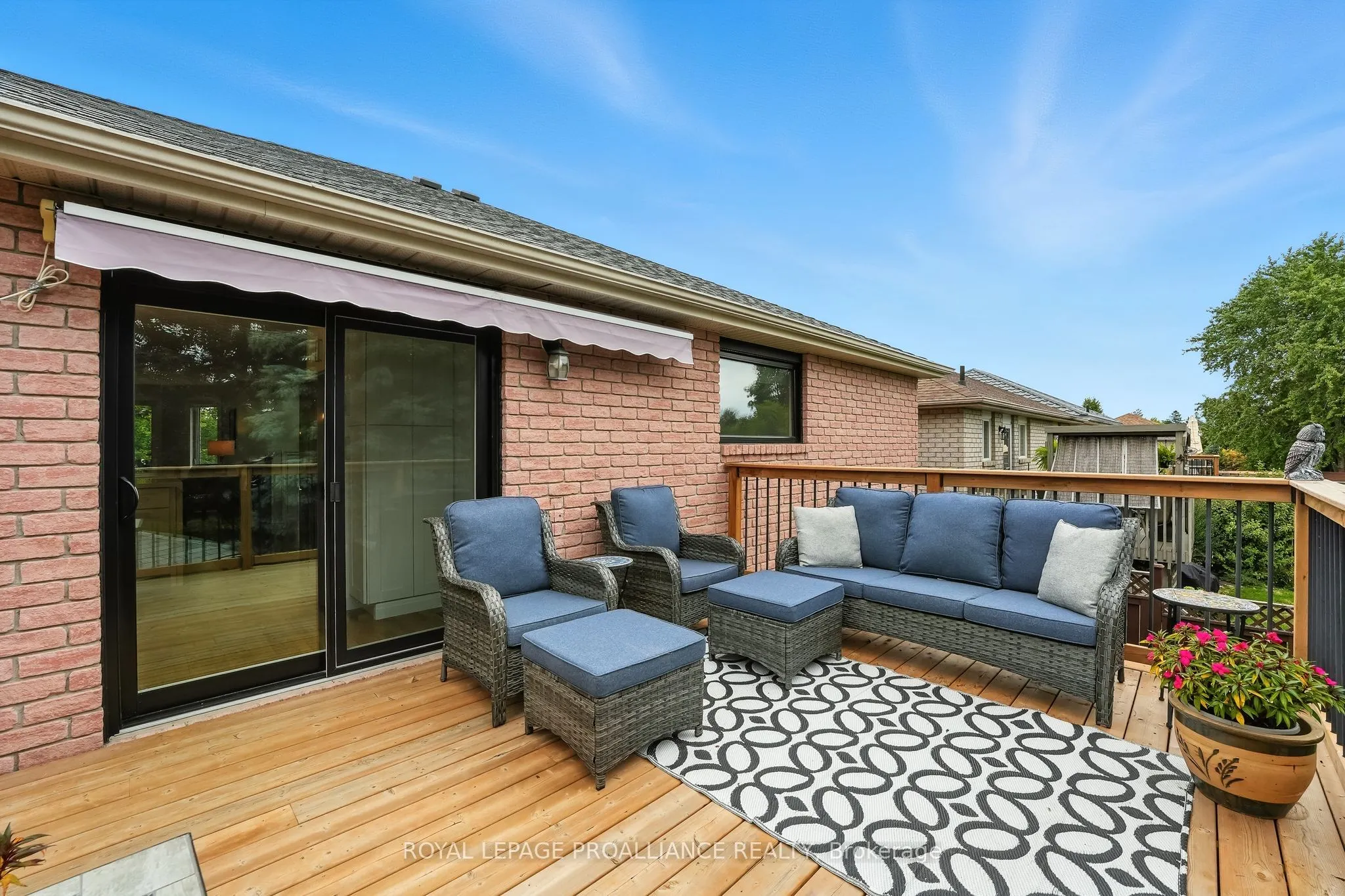 437 Duffy Street