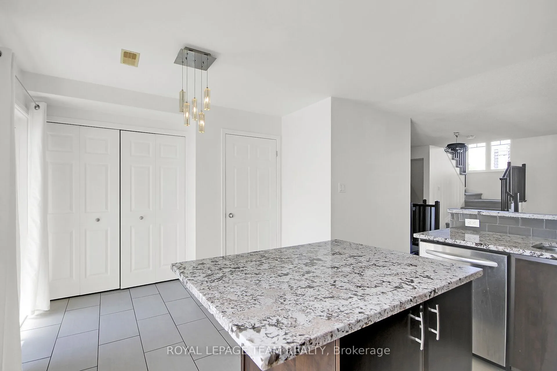 1512 Walkley Road, #151