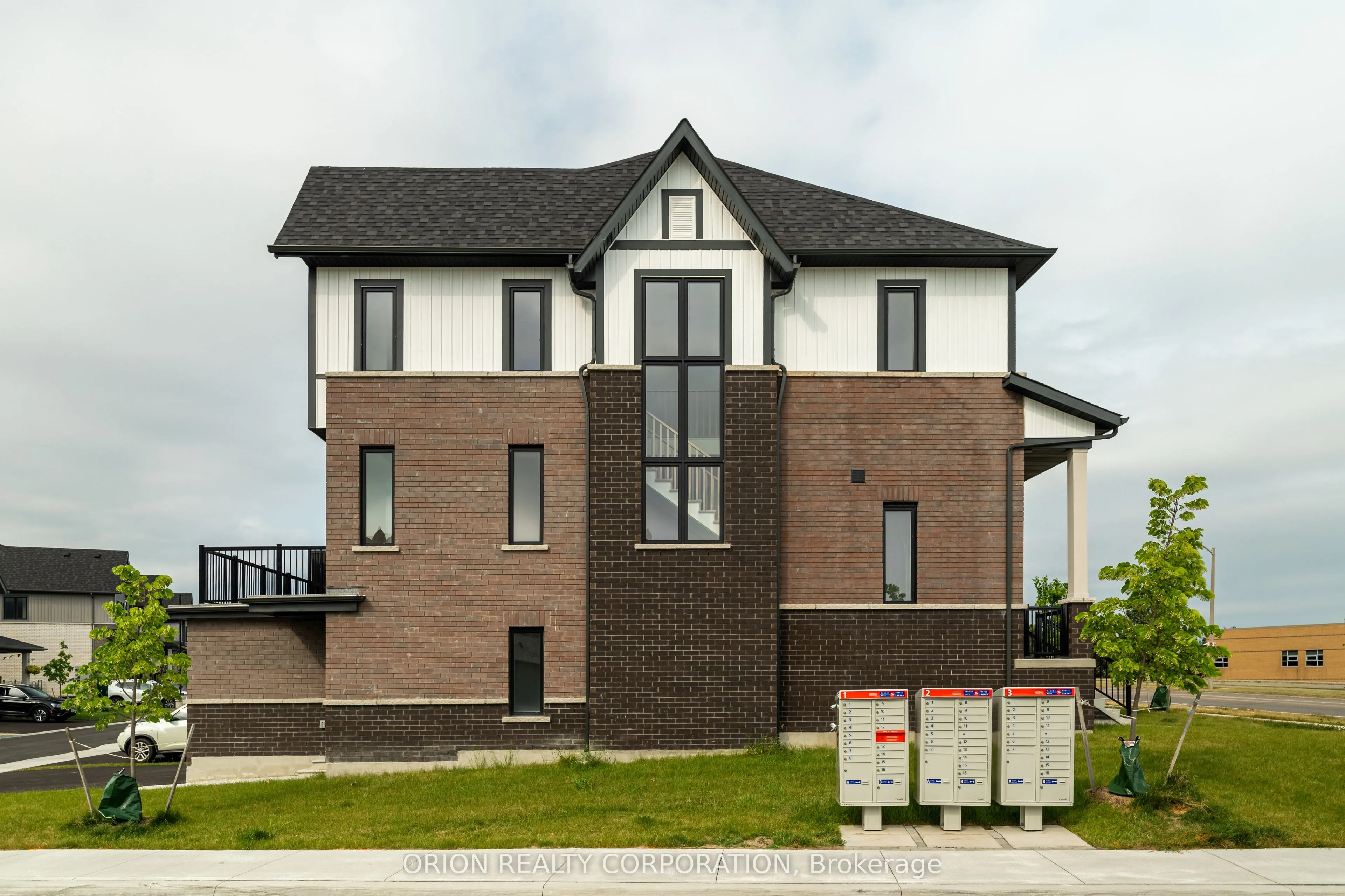 160 Densmore Road, #19
