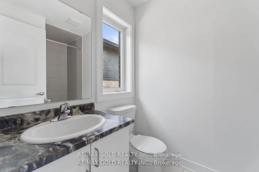 31 Stanley Leitch Drive
