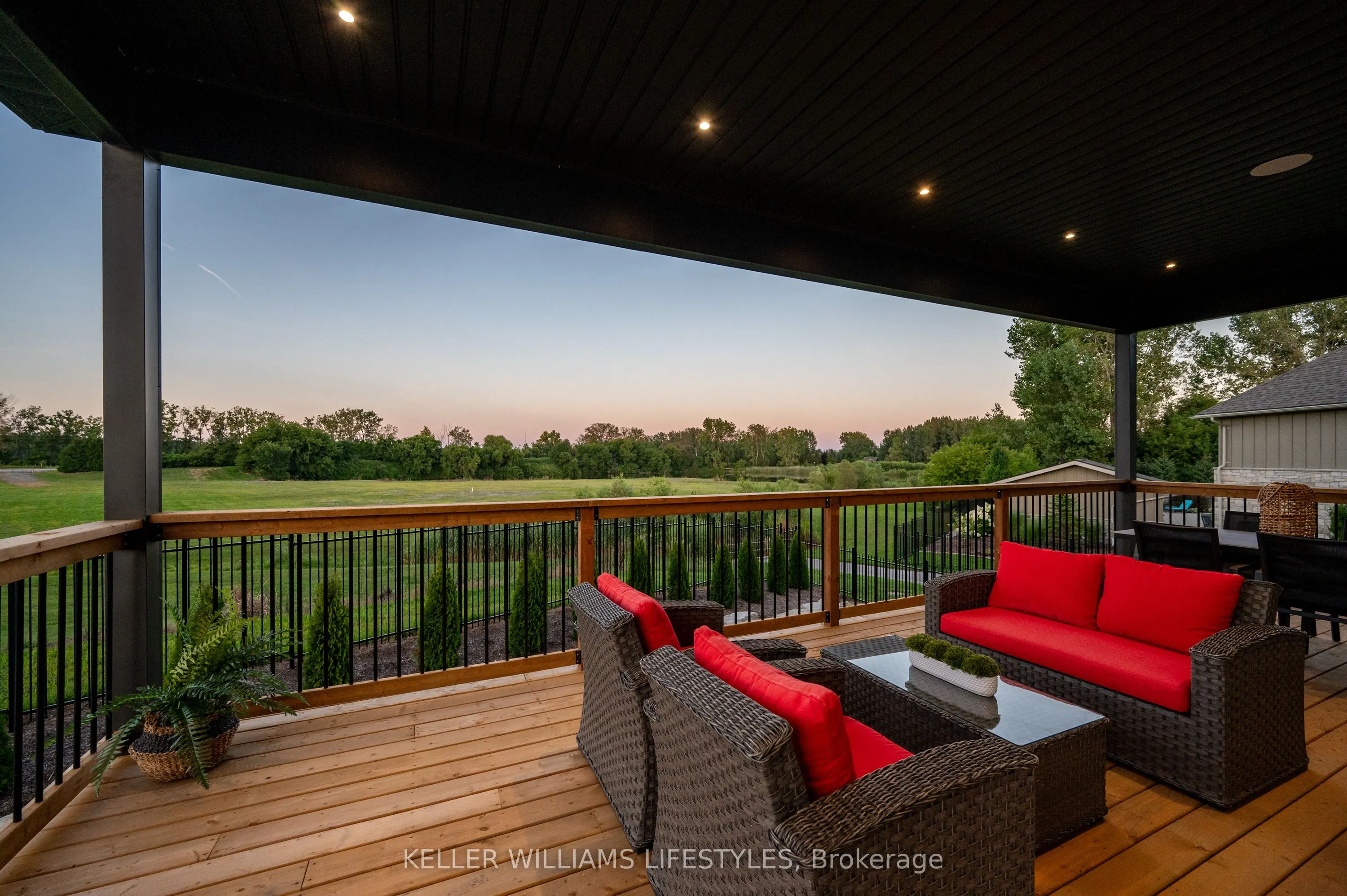 9861 Glendon Drive, #202