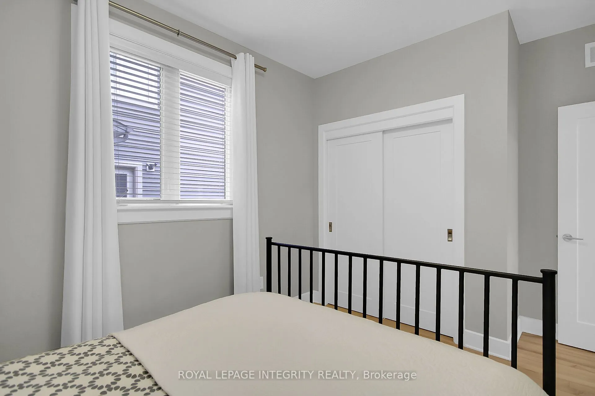 15 York Crossing