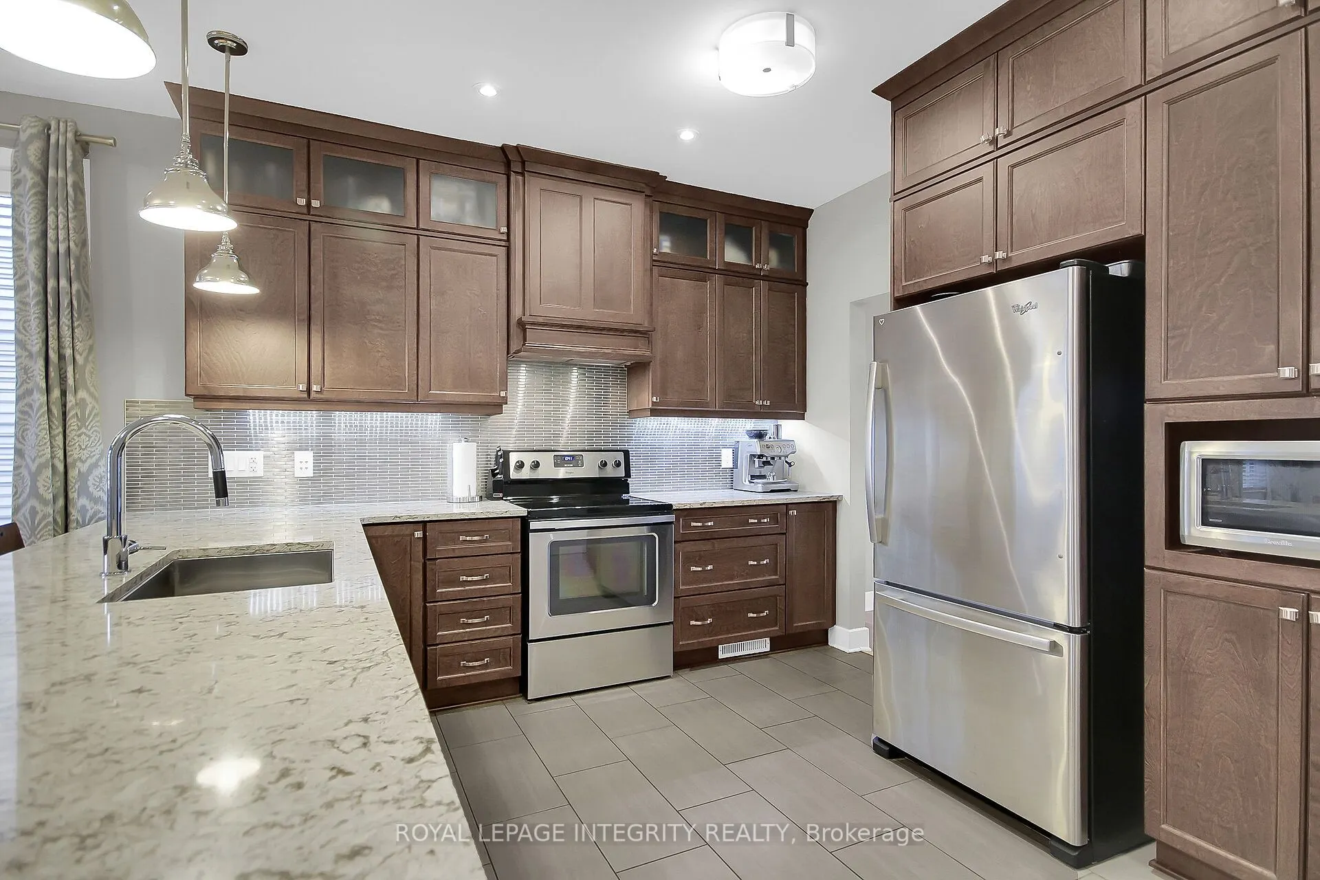 15 York Crossing