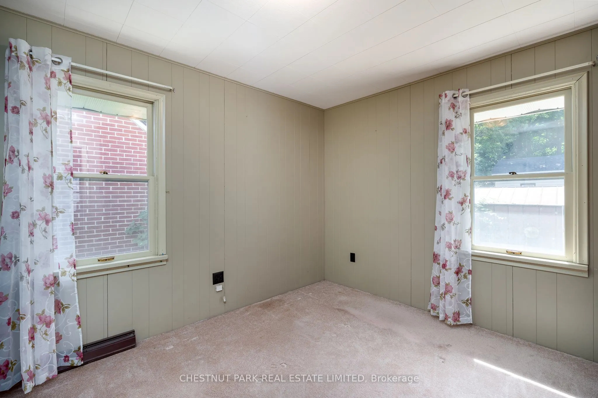 9 Downes Avenue