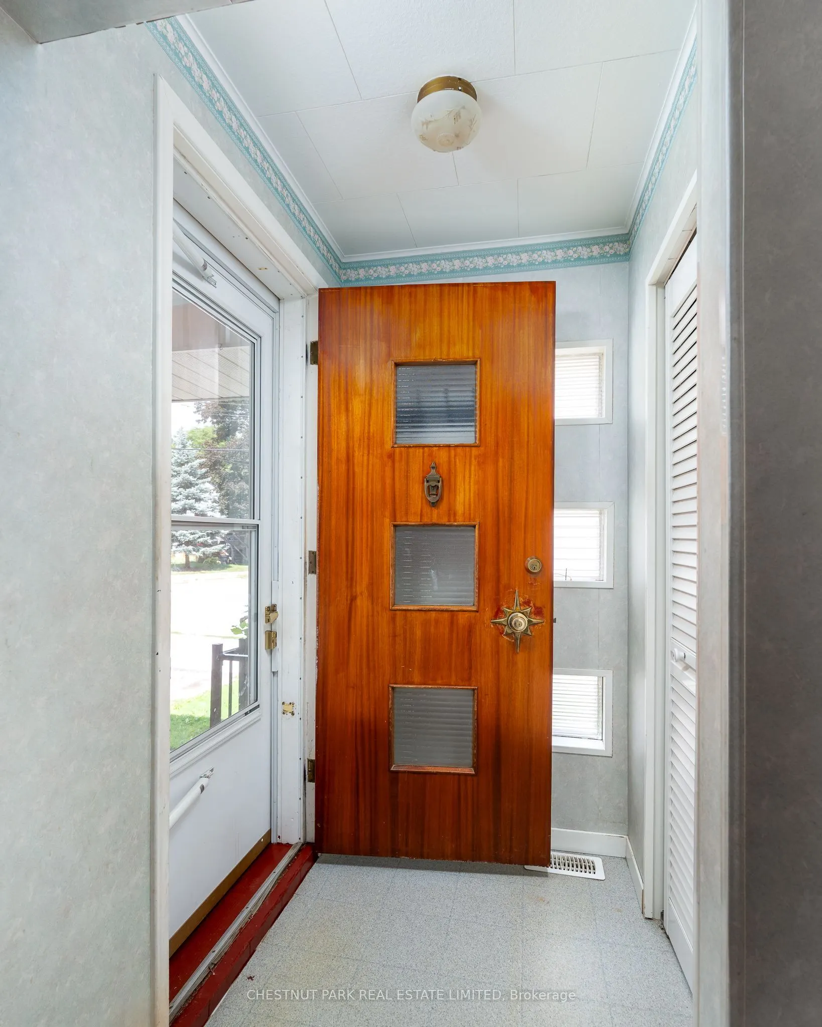 9 Downes Avenue